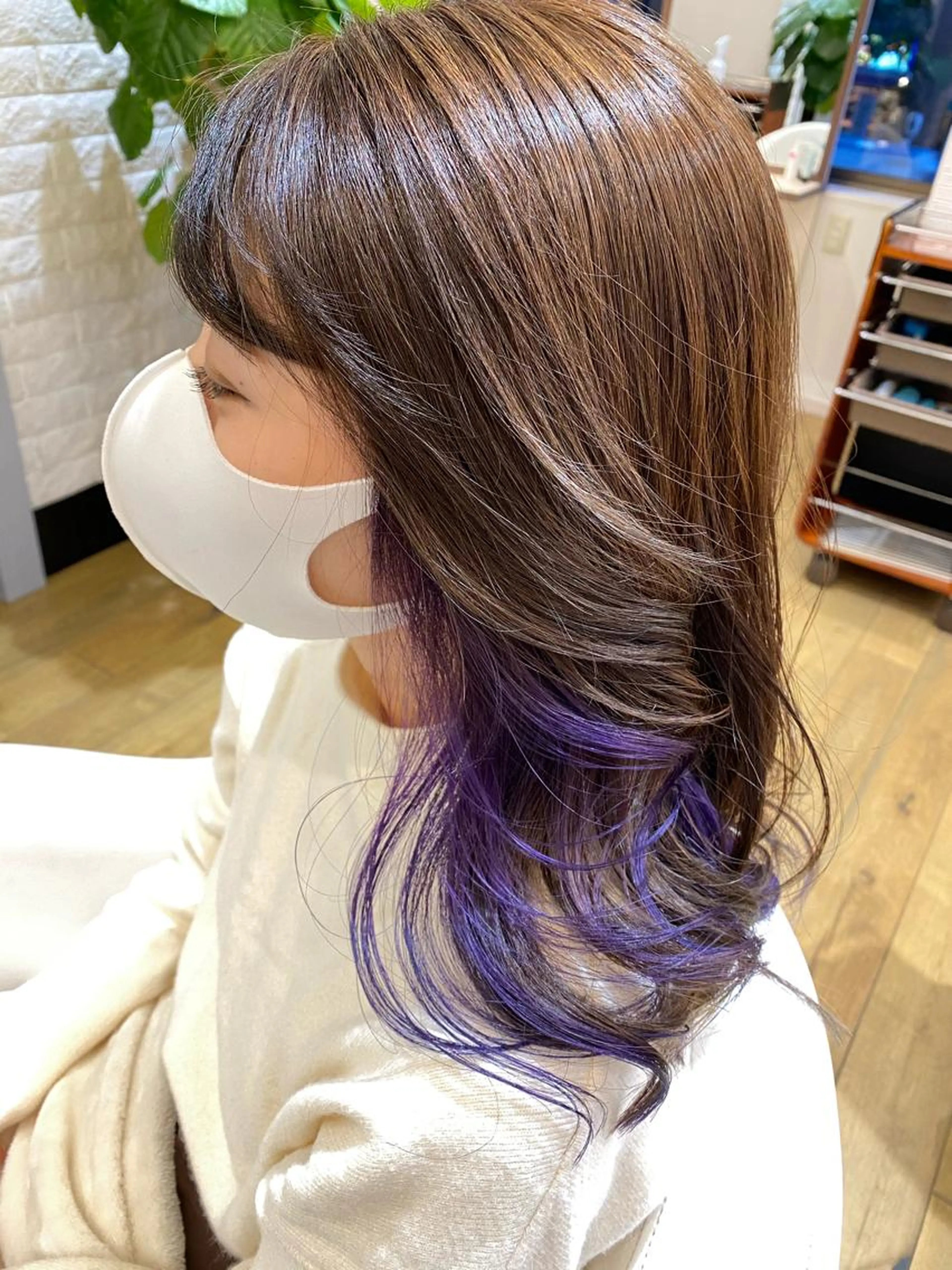 似合わせカット＋インナーカラー＋内部浸透型ALORBトリートメントの写真