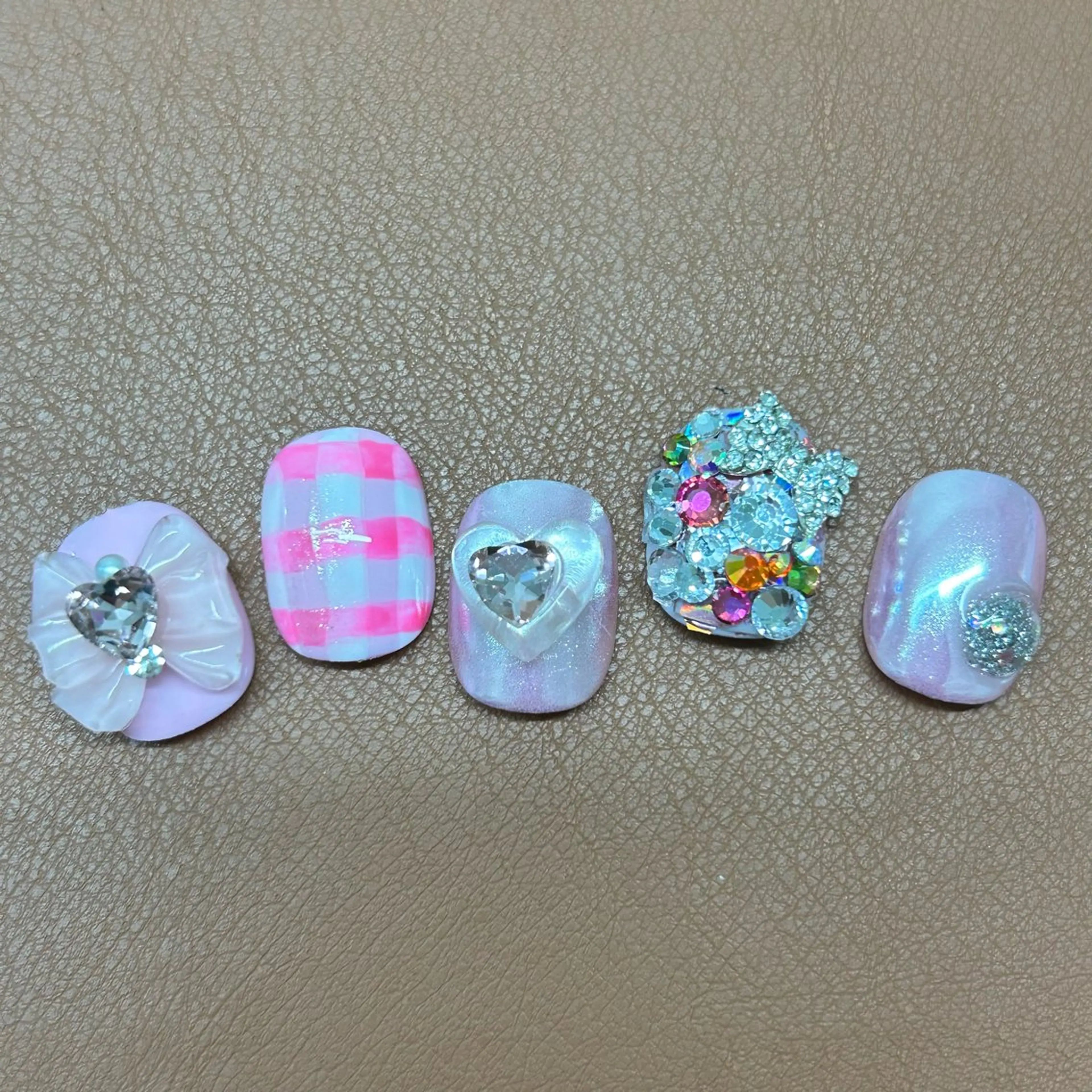 ネイル ハンドネイル 【長さ出し】 IRIS NAILのネイルデザイン