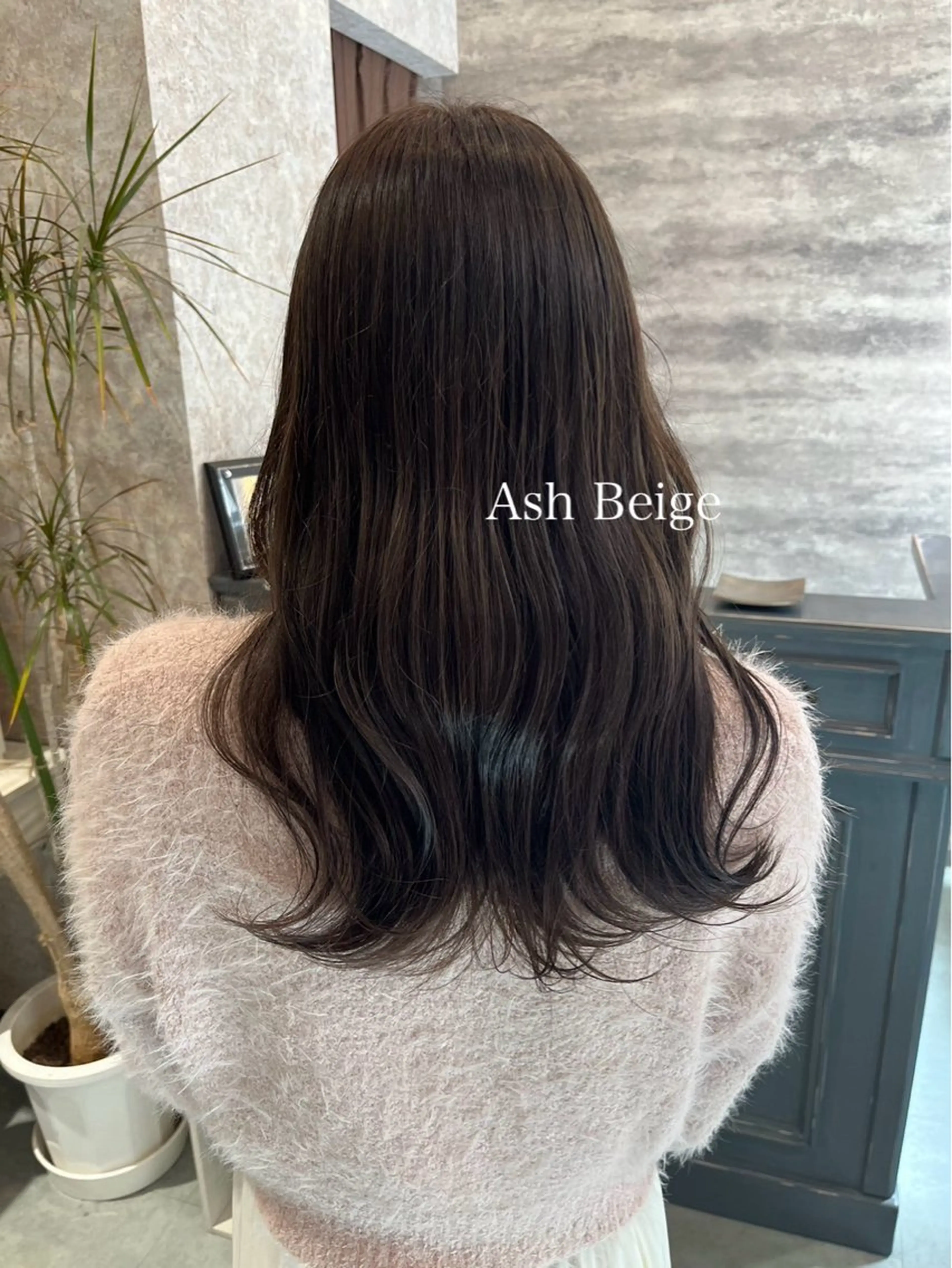セミロング カラー アッシュ ベージュカラー ブリーチ ブルーカラー ダブルカラー 🫟Blanco🫟 Color&Careのヘアスタイル