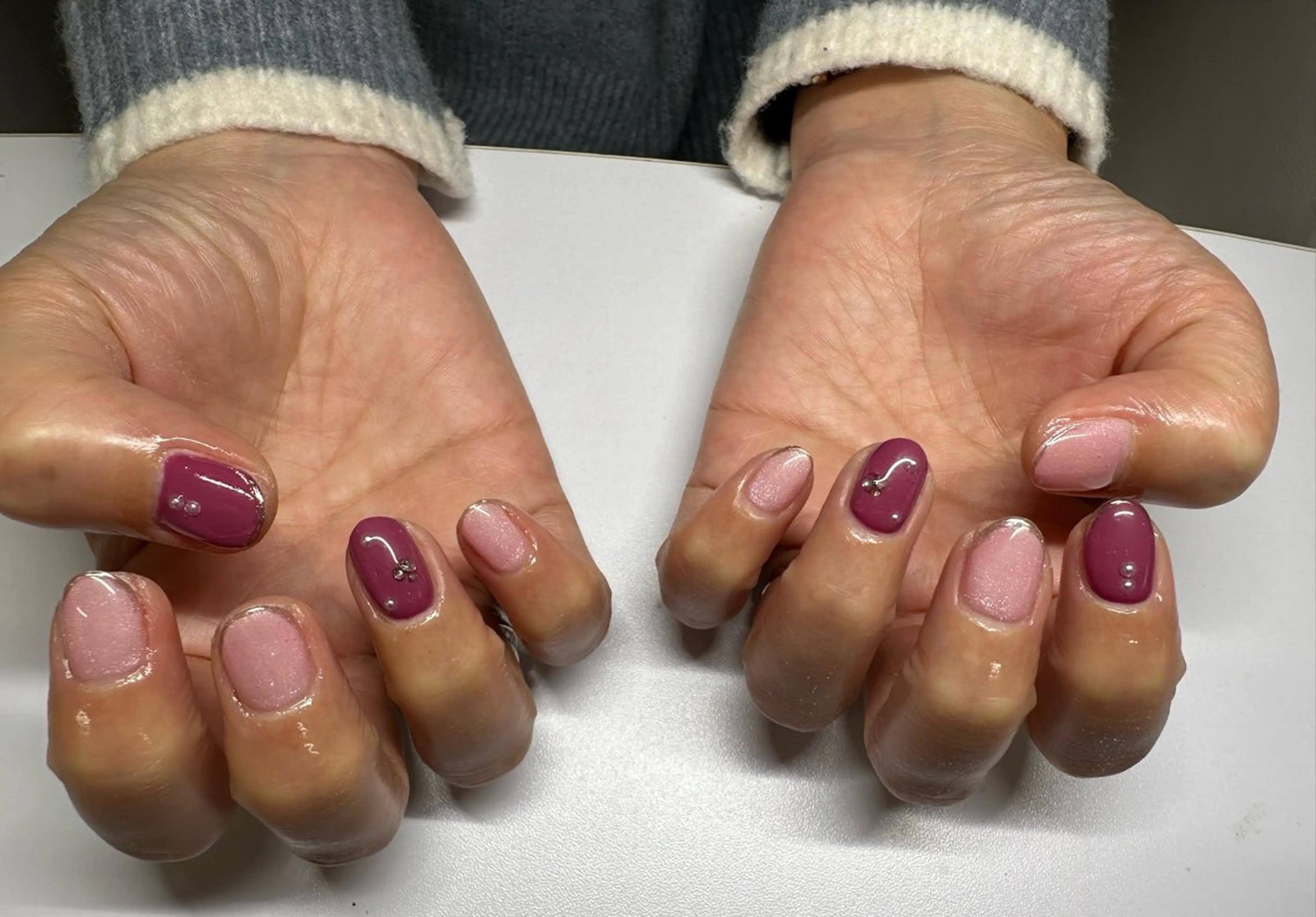 ネイル ハンドネイル AOAQUA SHIORIのネイルデザイン
