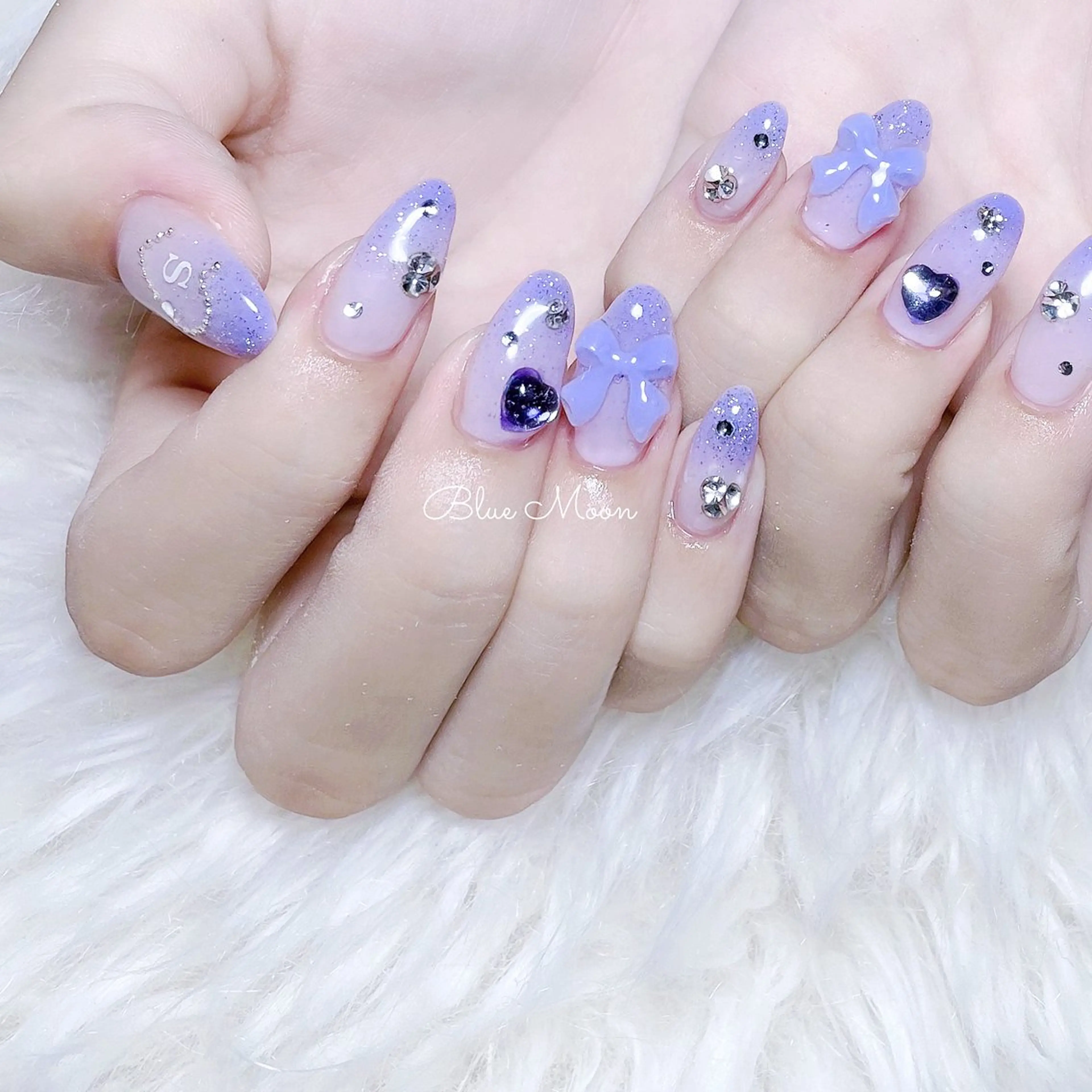 ネイル リボン ハンドネイル フットネイル ハンドケア nail salon Blue Moonのネイルデザイン