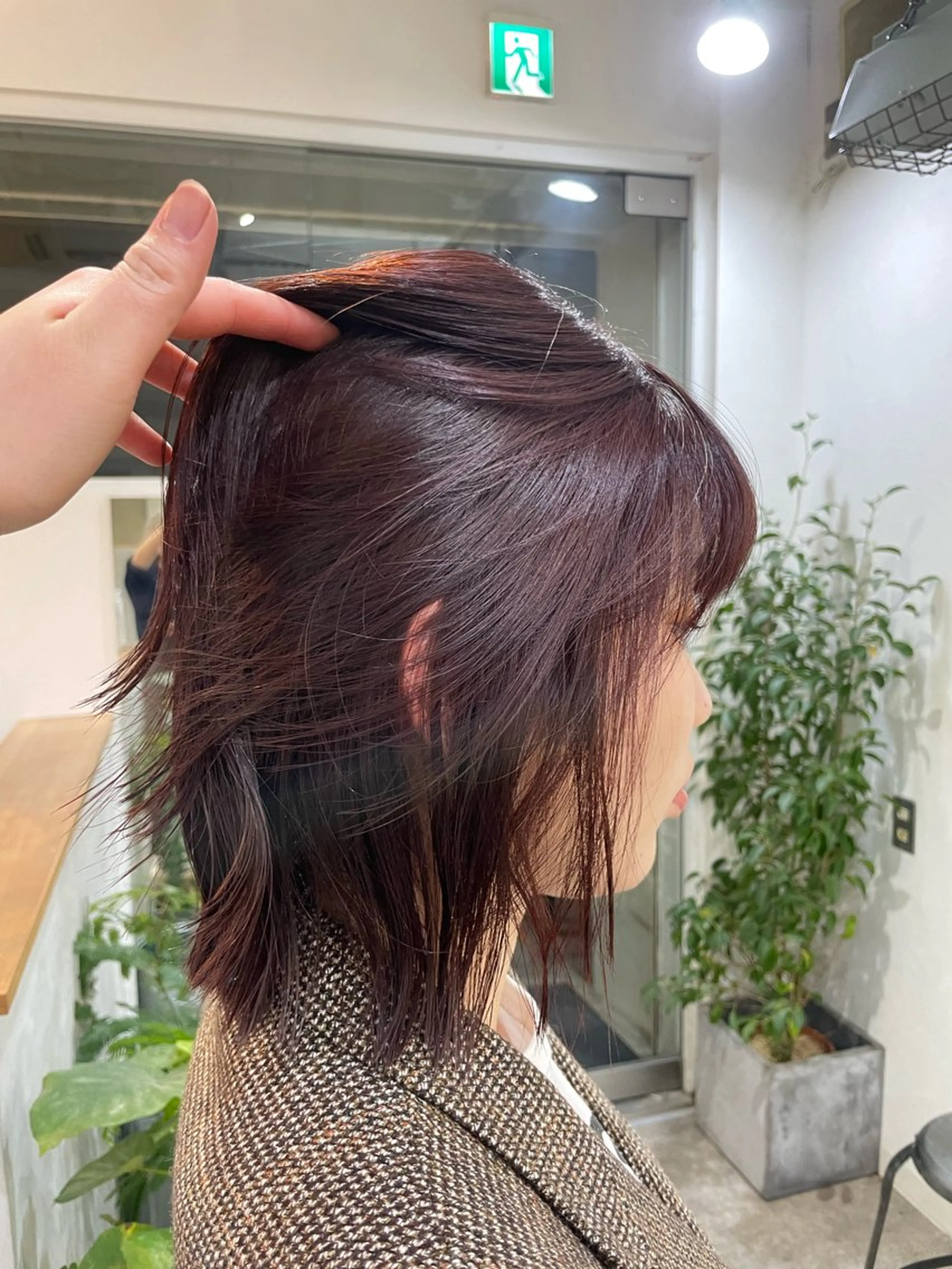 ミディアム カラー レッドカラー カット ヘアカラー 水野谷愛/ボブ/ レイヤー/暖色カラーのヘアスタイル