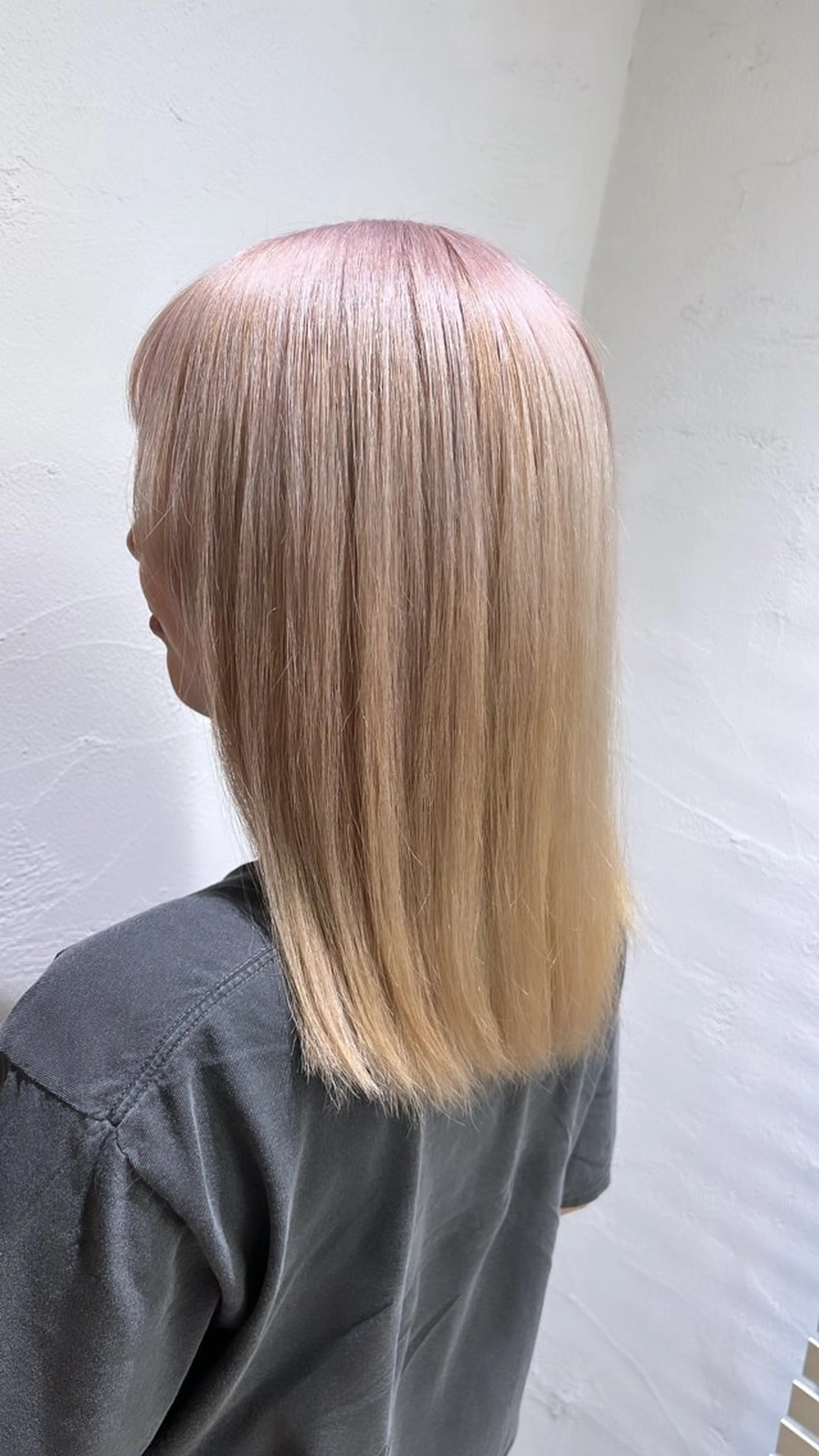 セミロング カット ヘアカラー 🔥ダブルカラー特化 🔥相原彰太のヘアスタイル