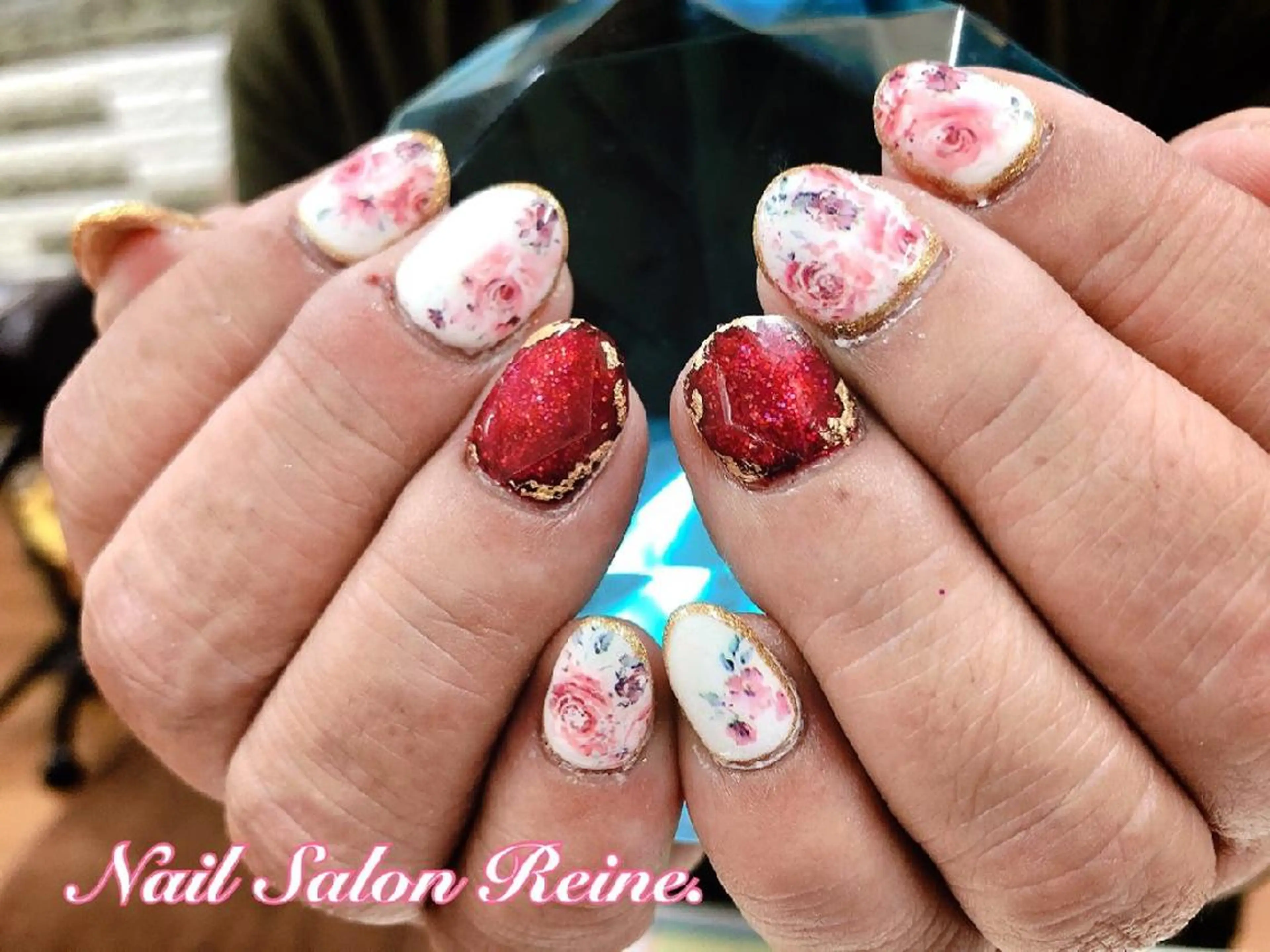 ネイル Nailsalon Reine所属・玉栄 伶奈のネイルデザイン