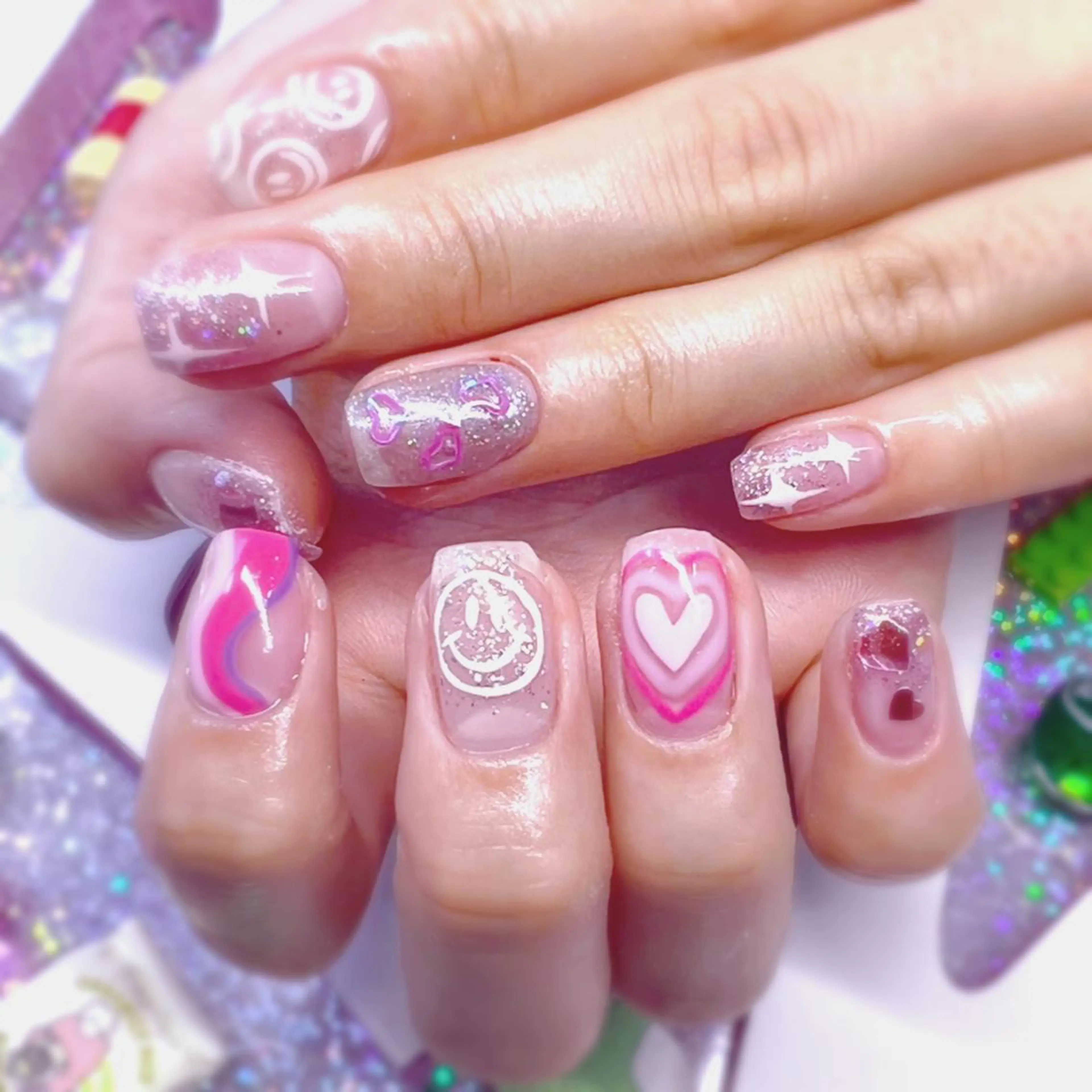 ネイル アートネイル クリアネイル ジェルネイル ニュアンスネイル オフィスネイル 8appy YUKITIN.Bのネイルデザイン