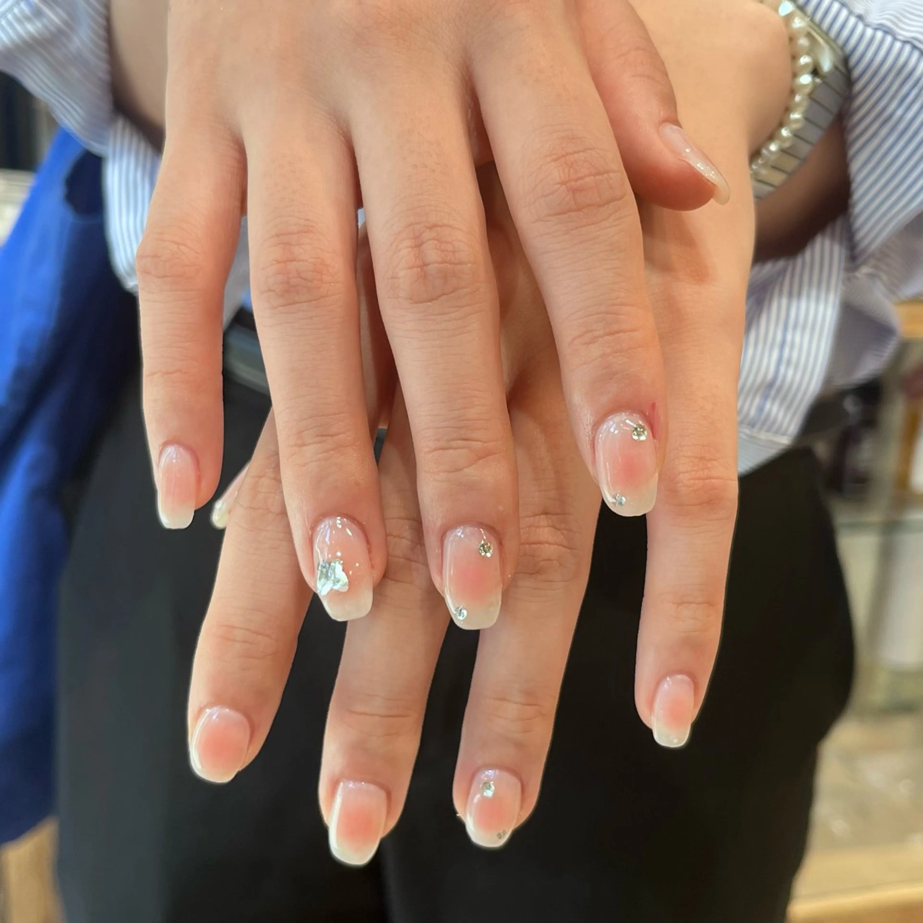 ネイル ハンドネイル 🩶レイナ🩶 color/nailのヘアスタイル