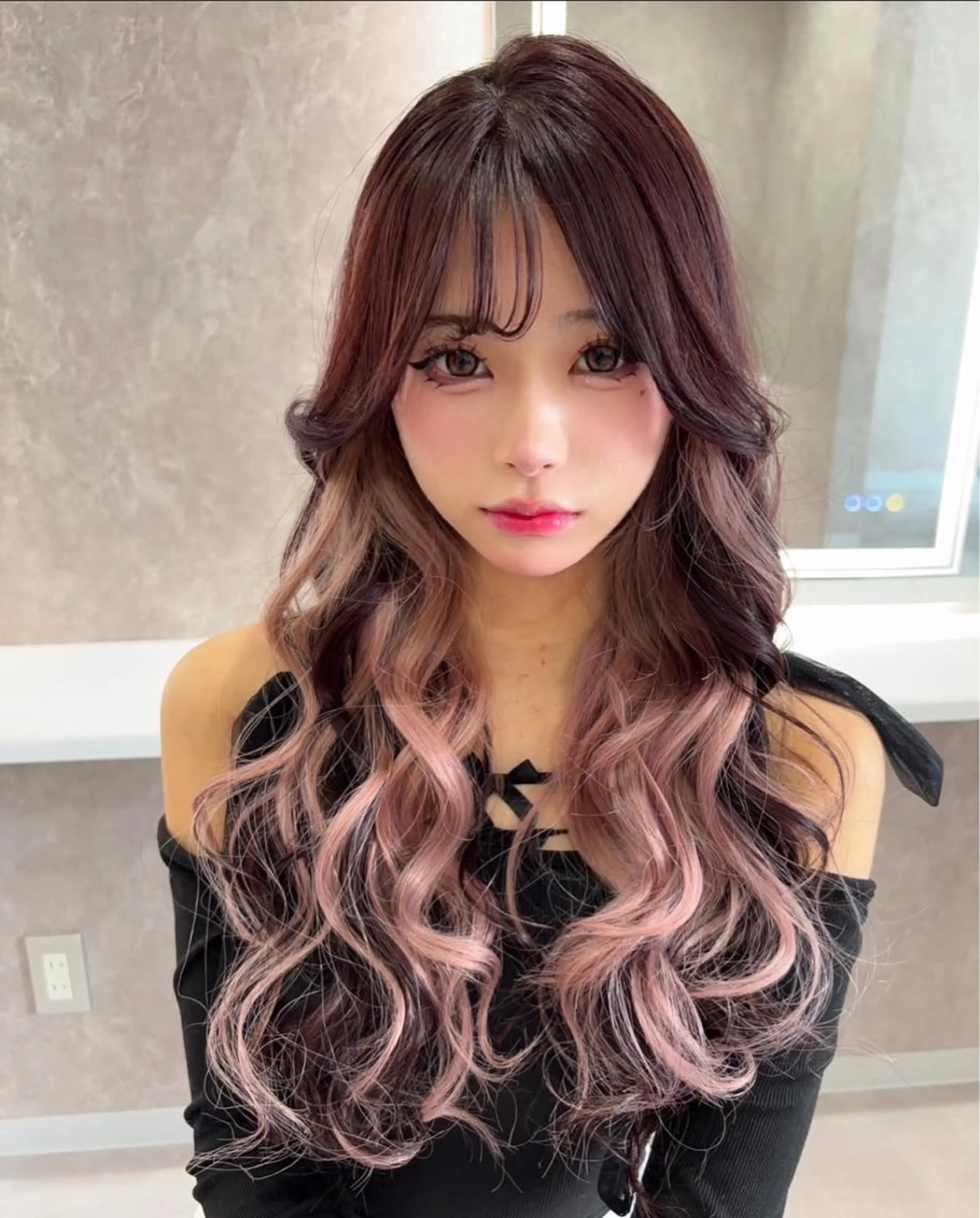 ロング 🍑🧋ハイトーン 暖色カラーlucaのヘアスタイル