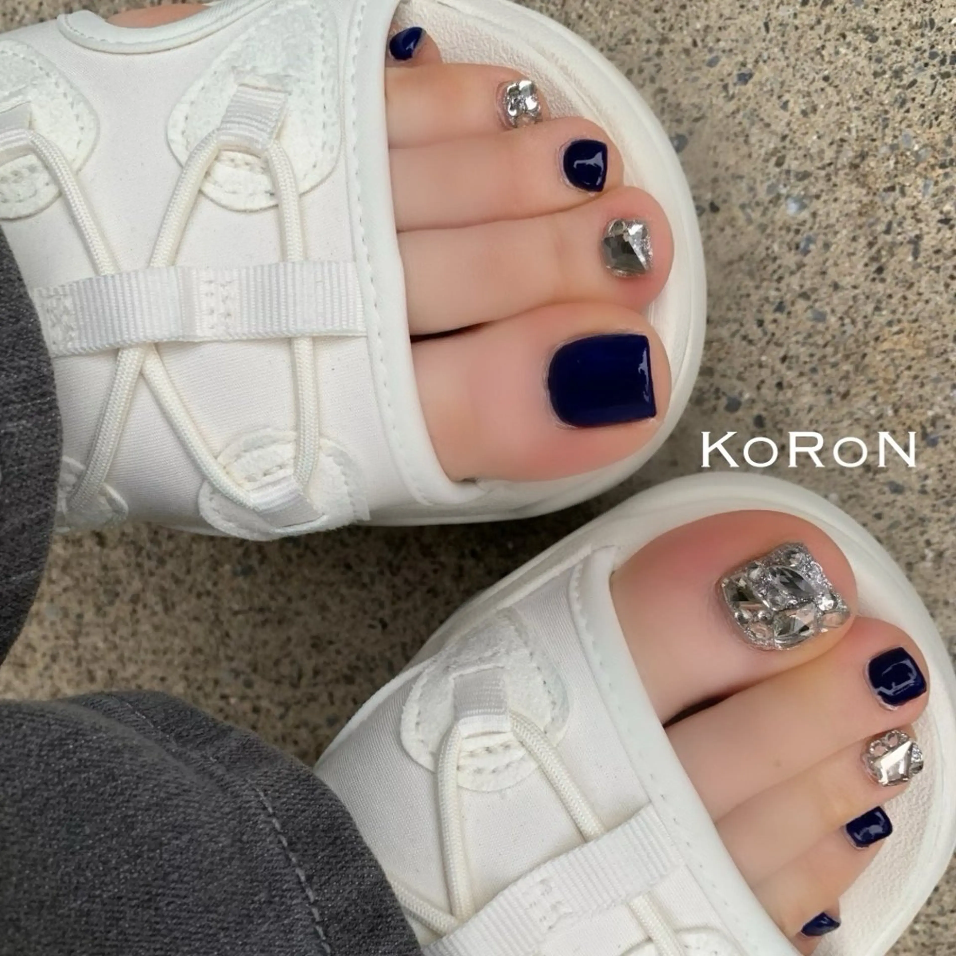 ネイル フットネイル 自宅サロン鎌倉 KORONのネイルデザイン