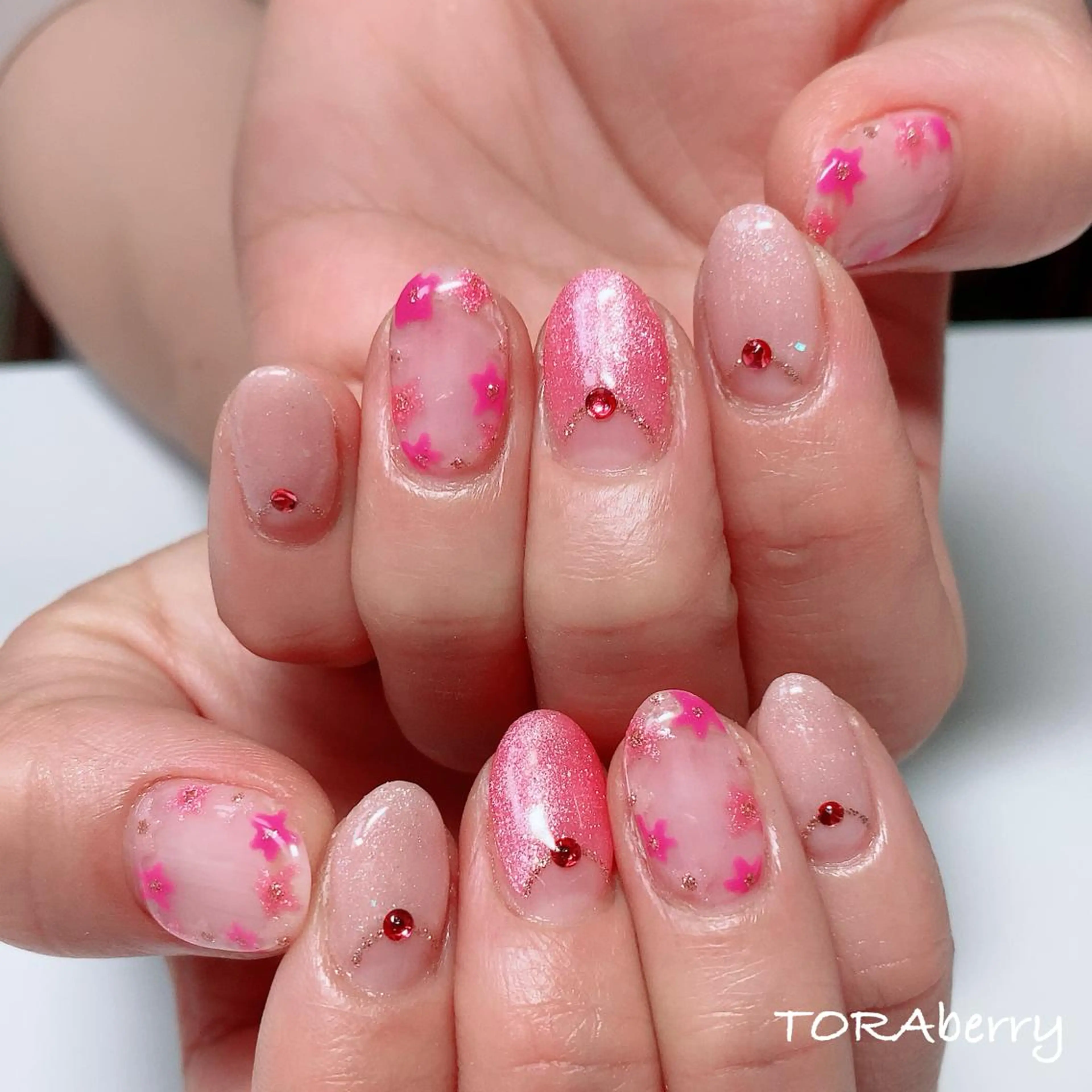 ネイル ハンドネイル ネイリスト なつみのネイルデザイン