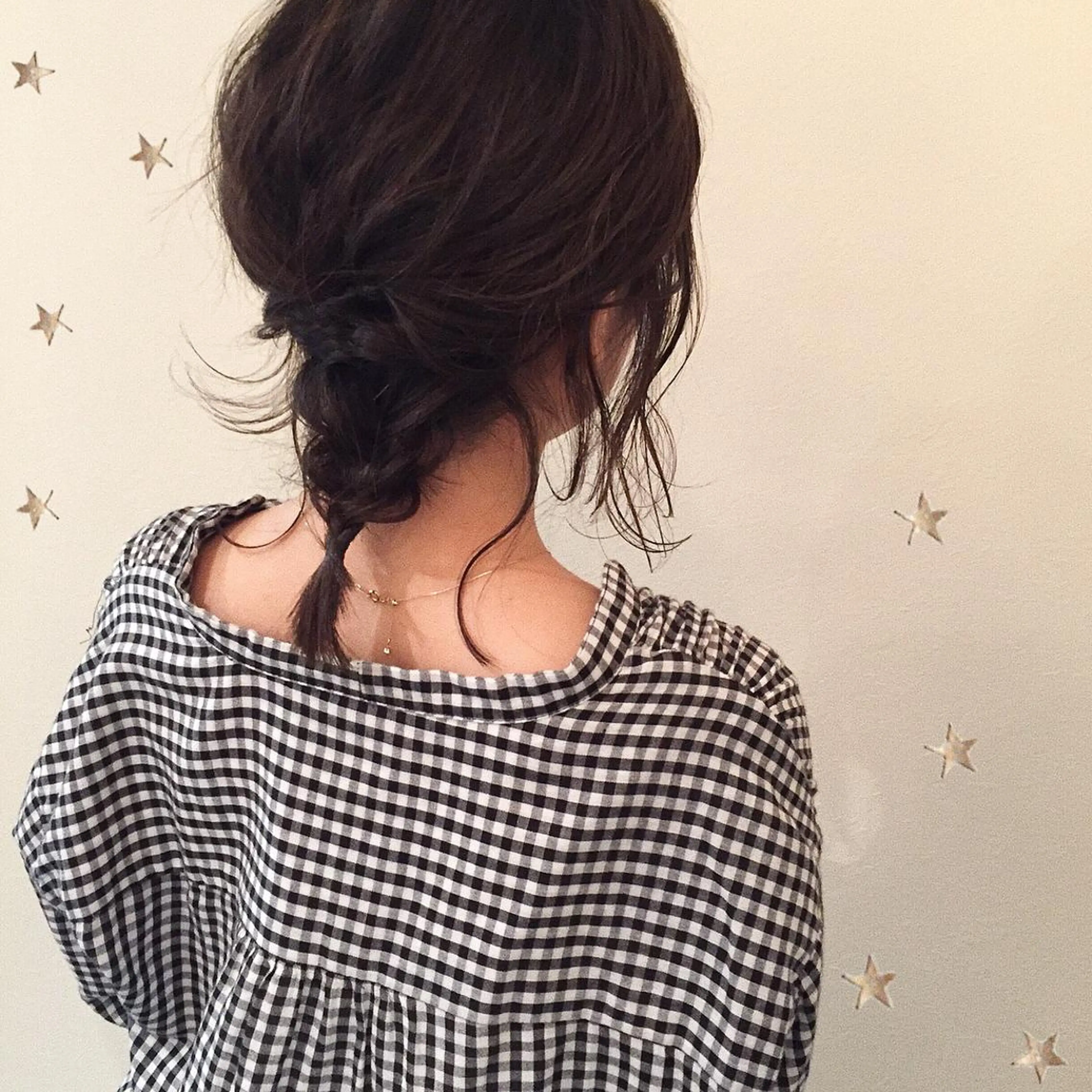 ミディアム ヘアアレンジ 市川 千夏のヘアスタイル