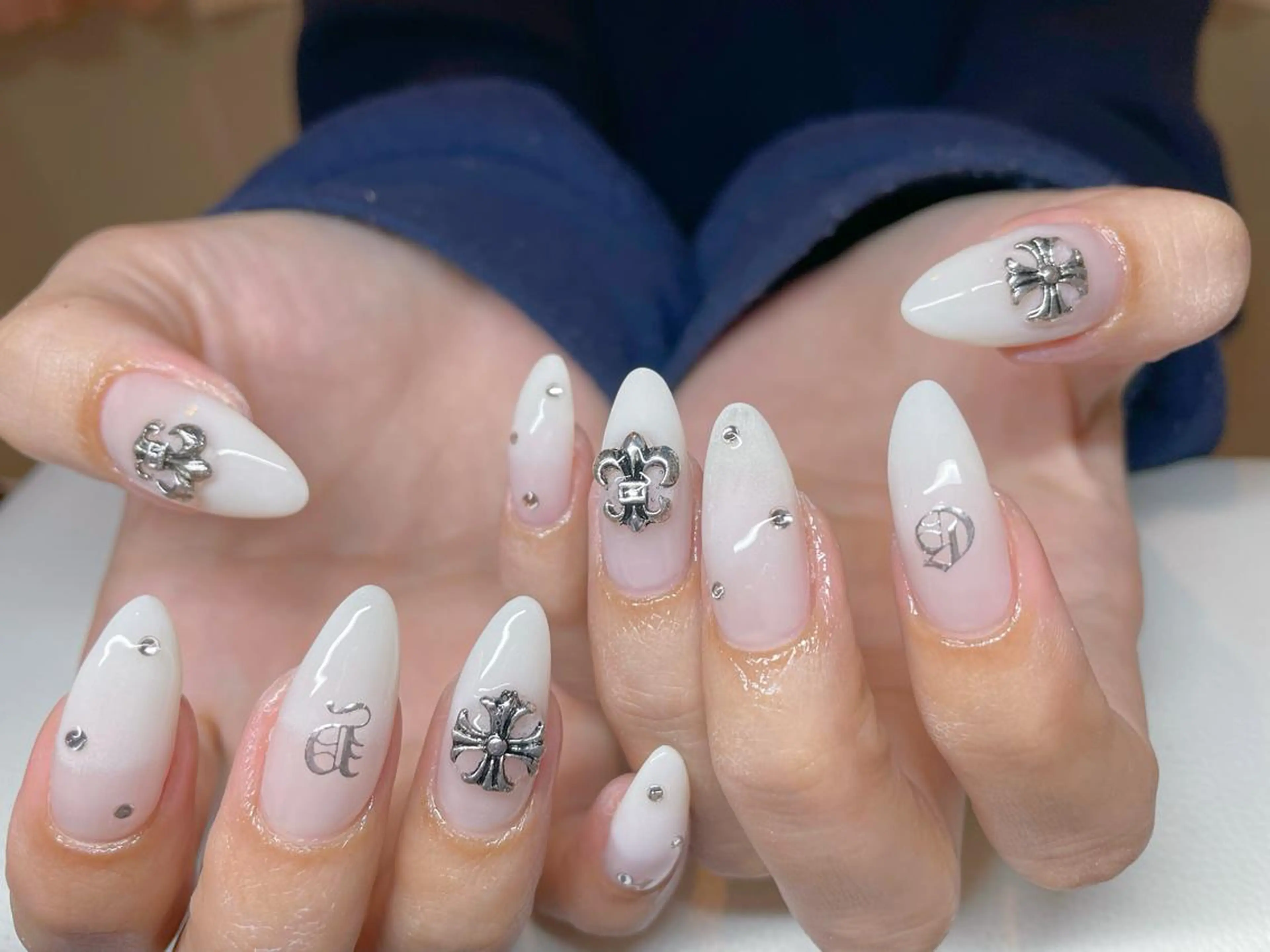 ネイル Cosmos♡ nailのネイルデザイン