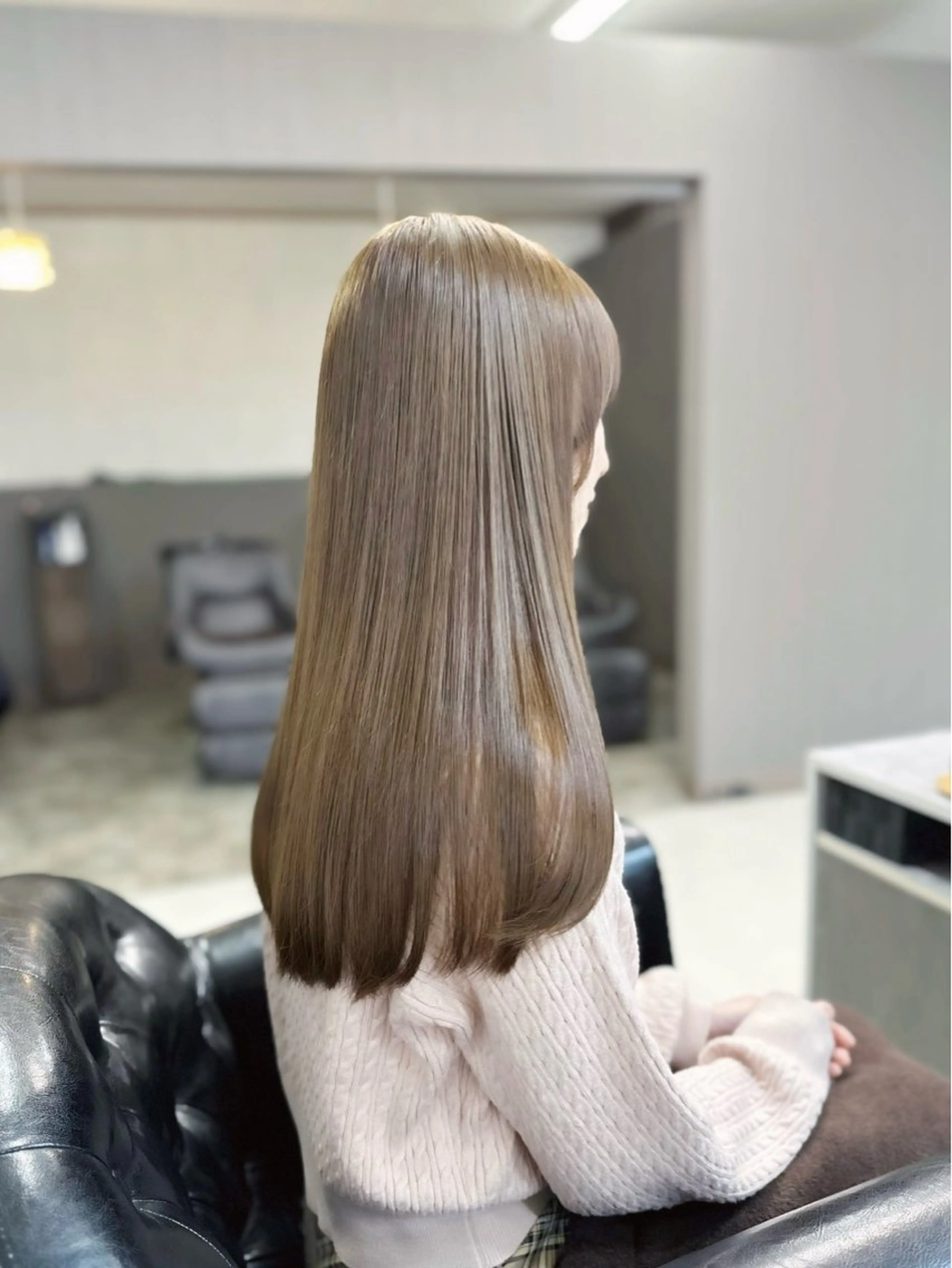 ロング カラー ブリーチ ダブルカラー ブリーチなしカラー ヘアカラー YURI ✨のヘアスタイル