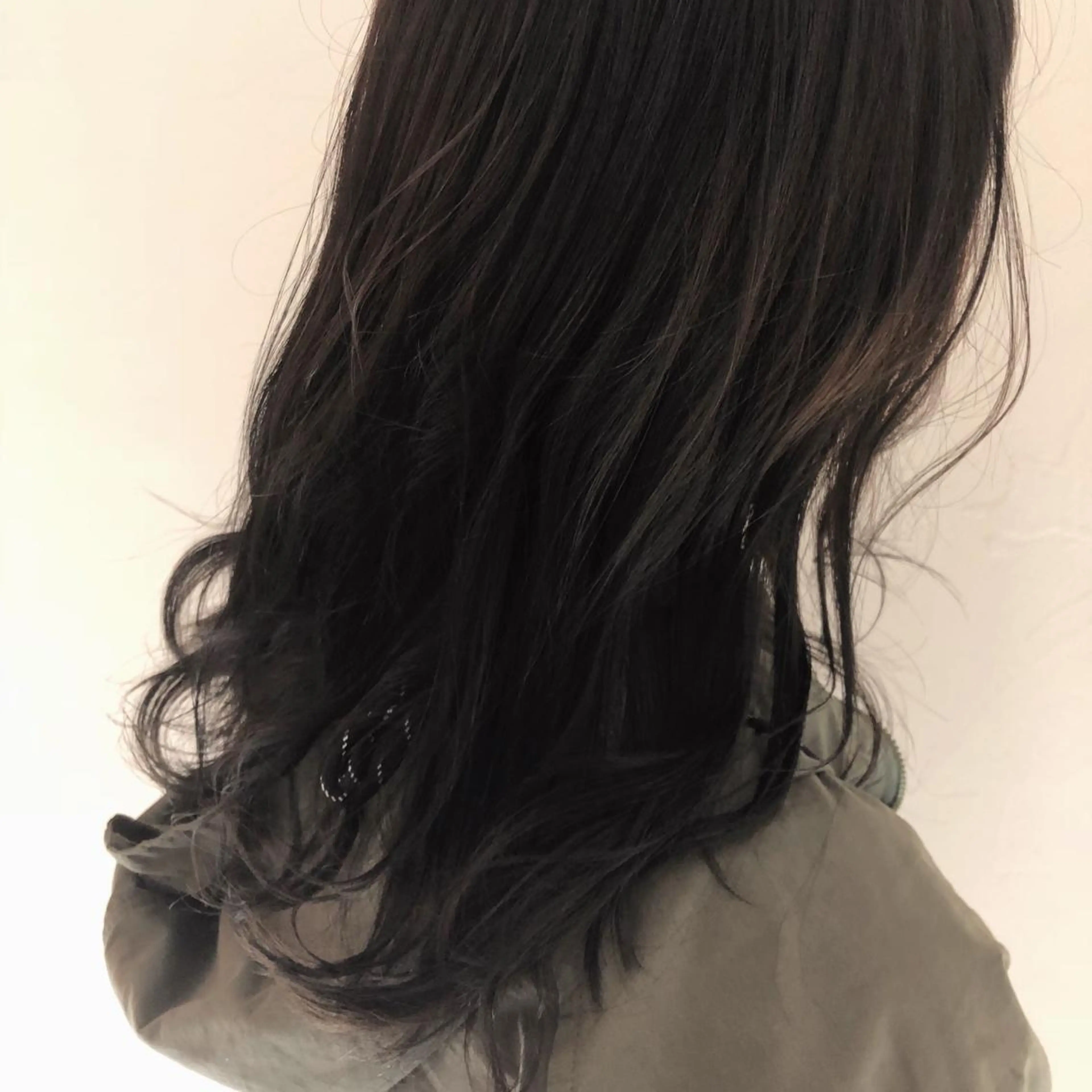 セミロング アッシュ トリートメント 松佐 ゆかりのヘアスタイル