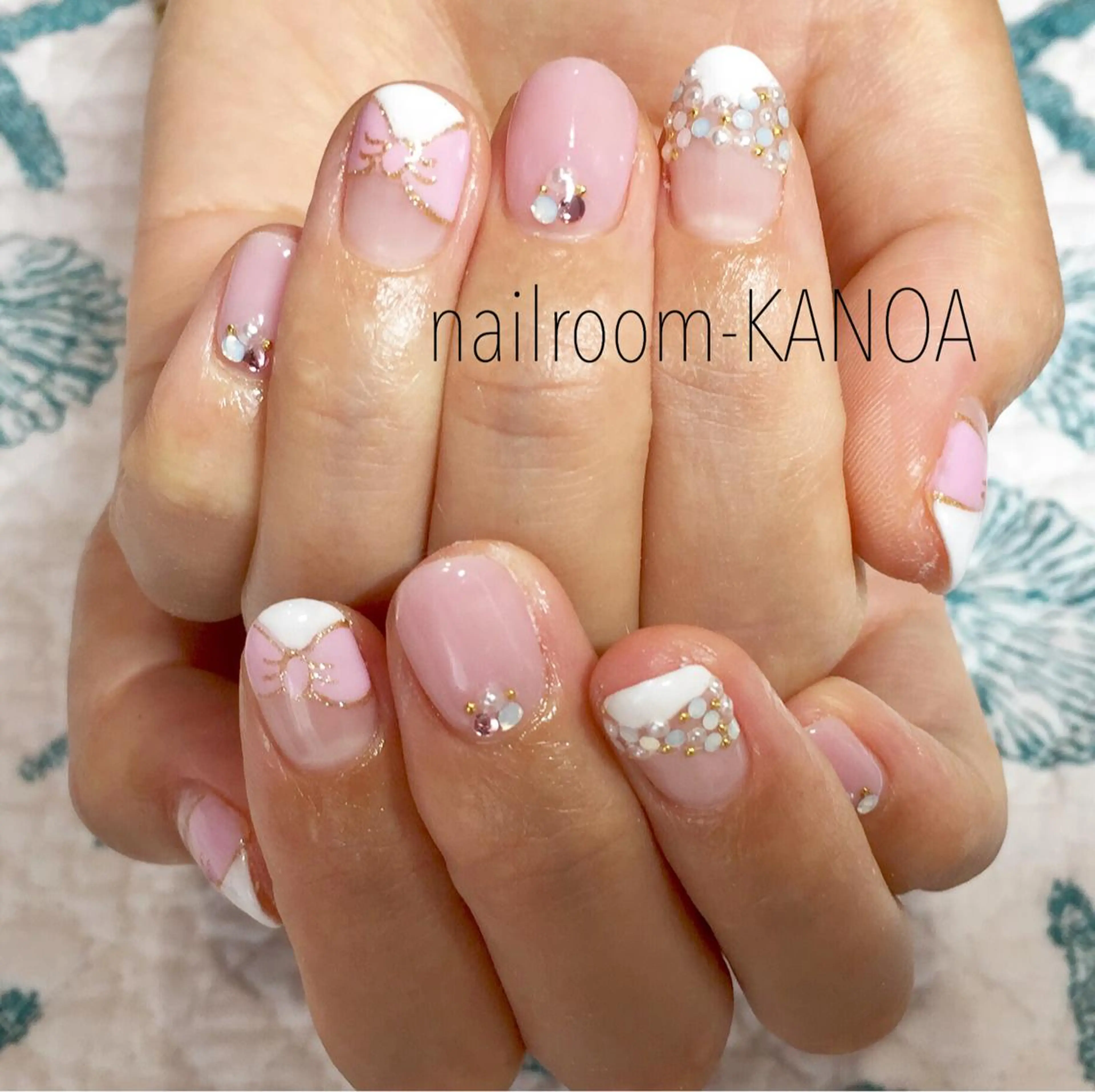 ネイル リボン nailroom- KANOAのネイルデザイン