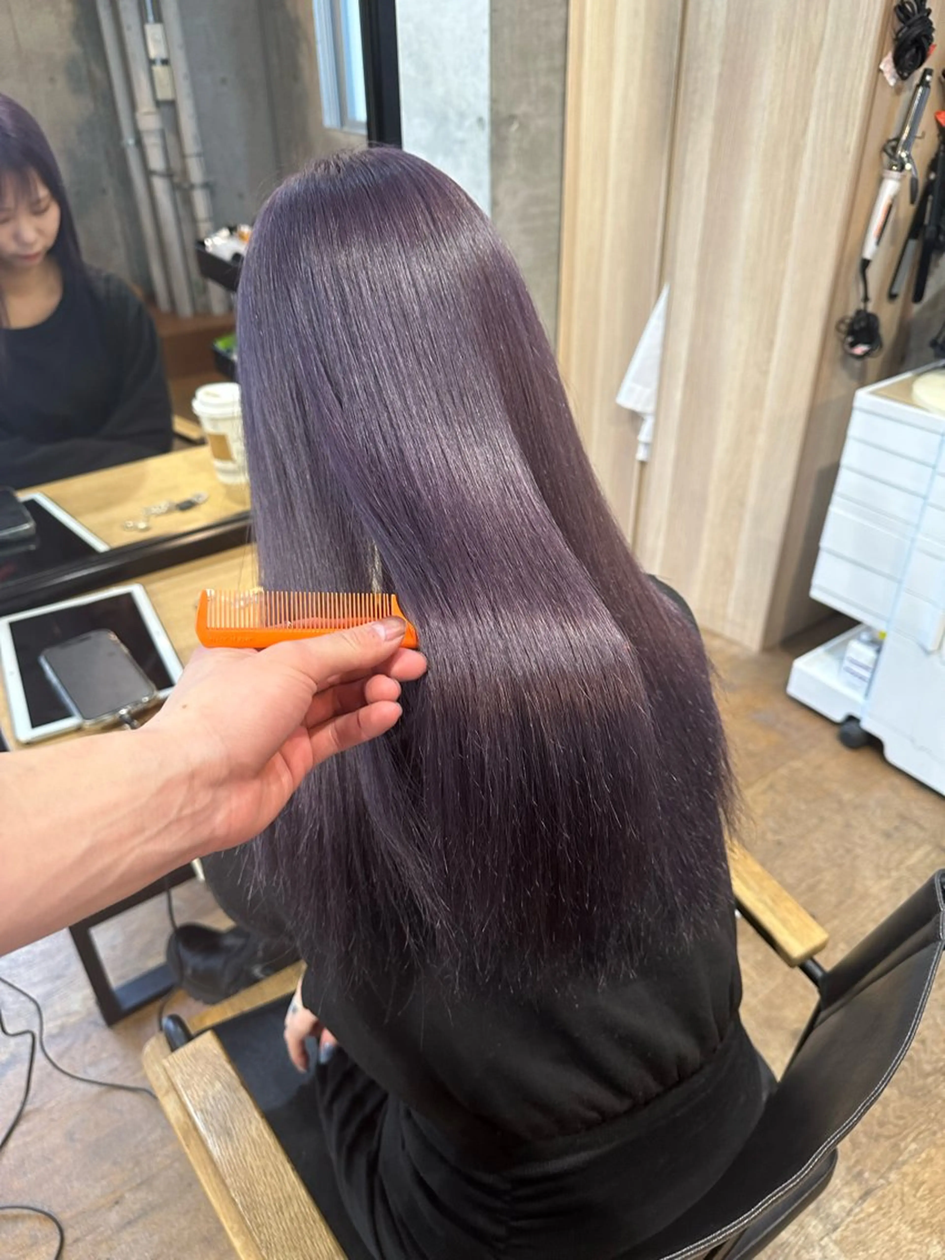ロング カラー アディクシーカラー ブリーチ ケアブリーチ ダブルカラー イヤリングカラー DAIKIベージュ 🍂レイヤーカットのヘアスタイル