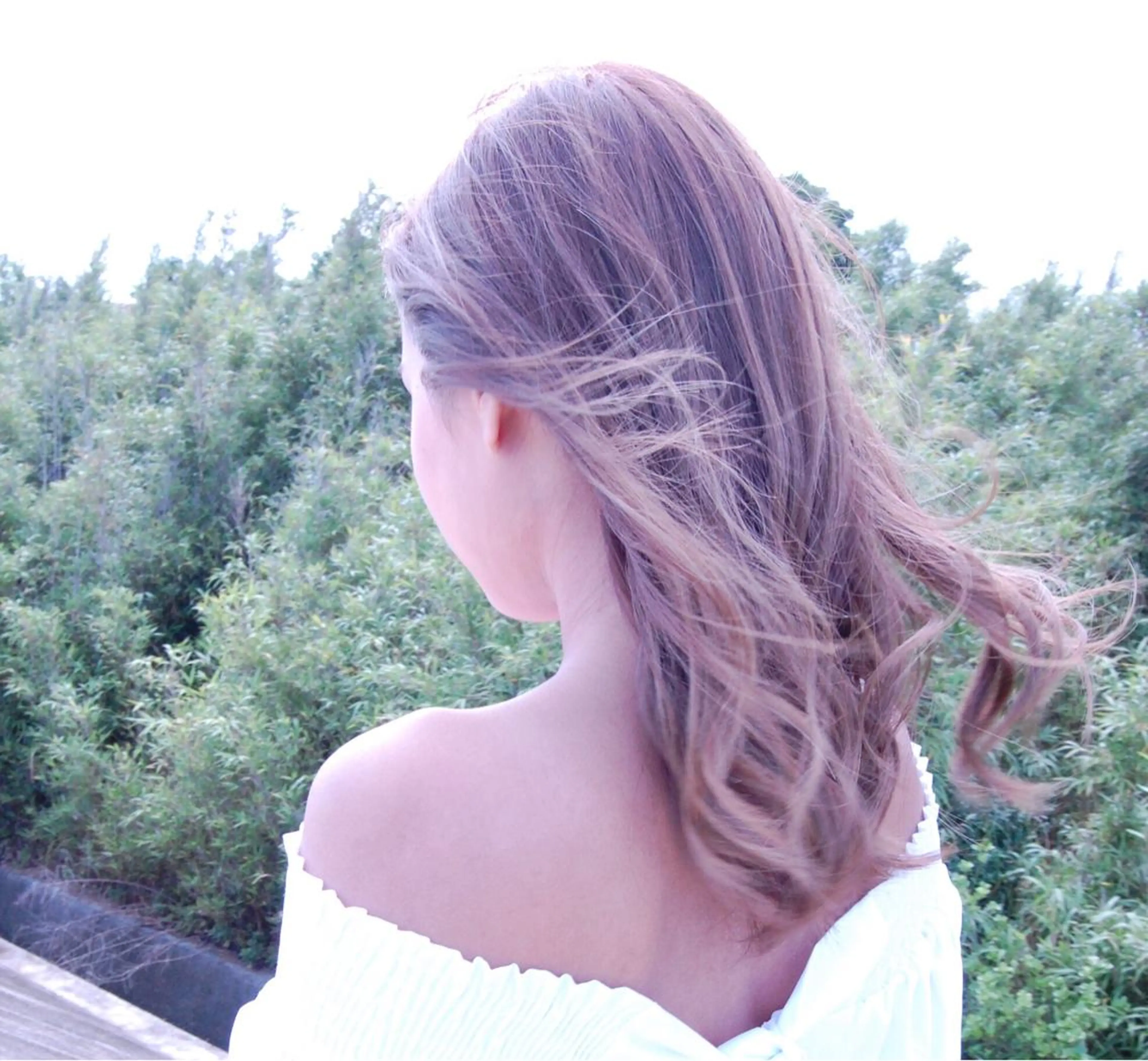 セミロング naomi (夜間営業受付中★)のヘアスタイル