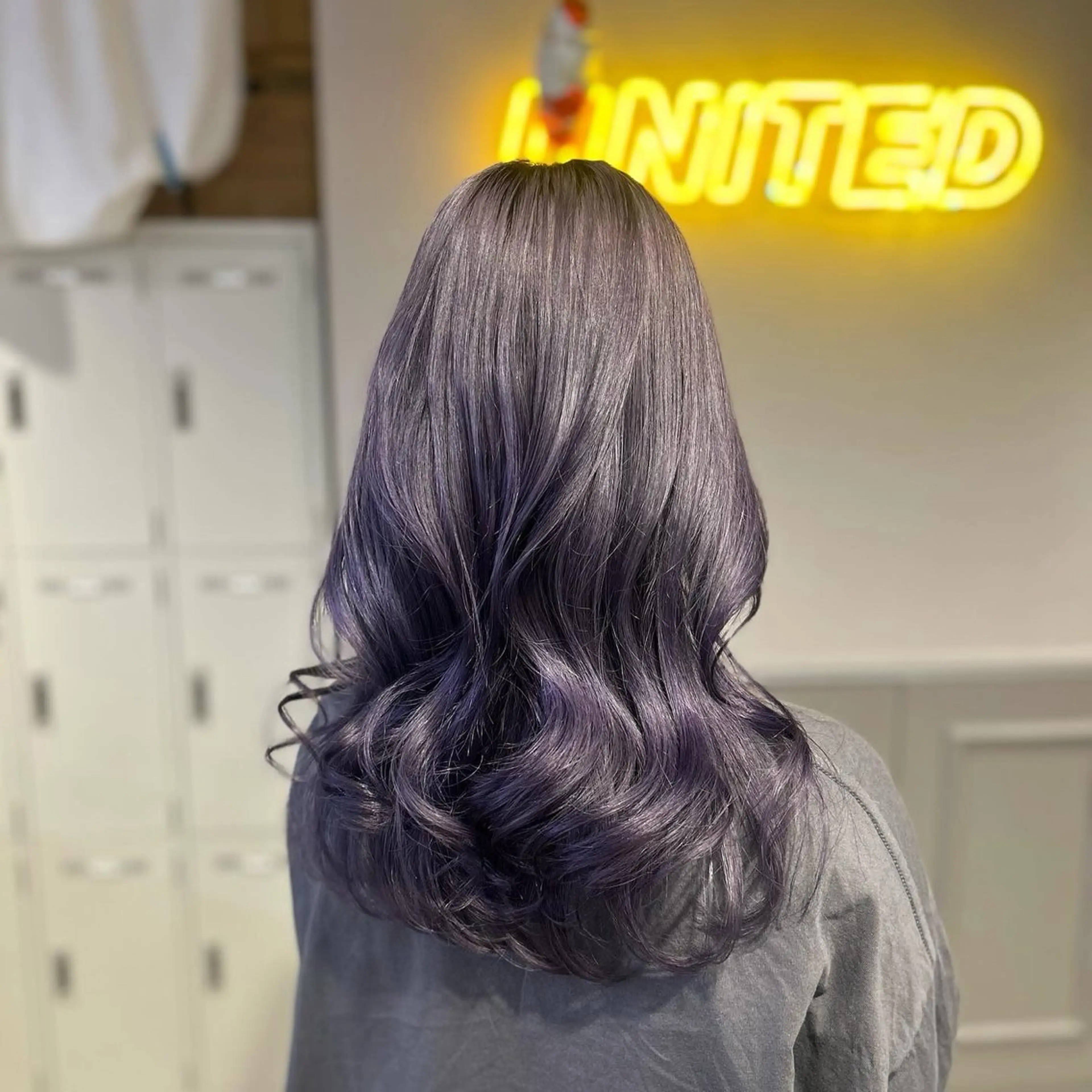 ロング カラー パーマ ヘアアレンジ メンズ キッズ ブリーチなしカラー/ ブラウン/レイヤーのヘアスタイル