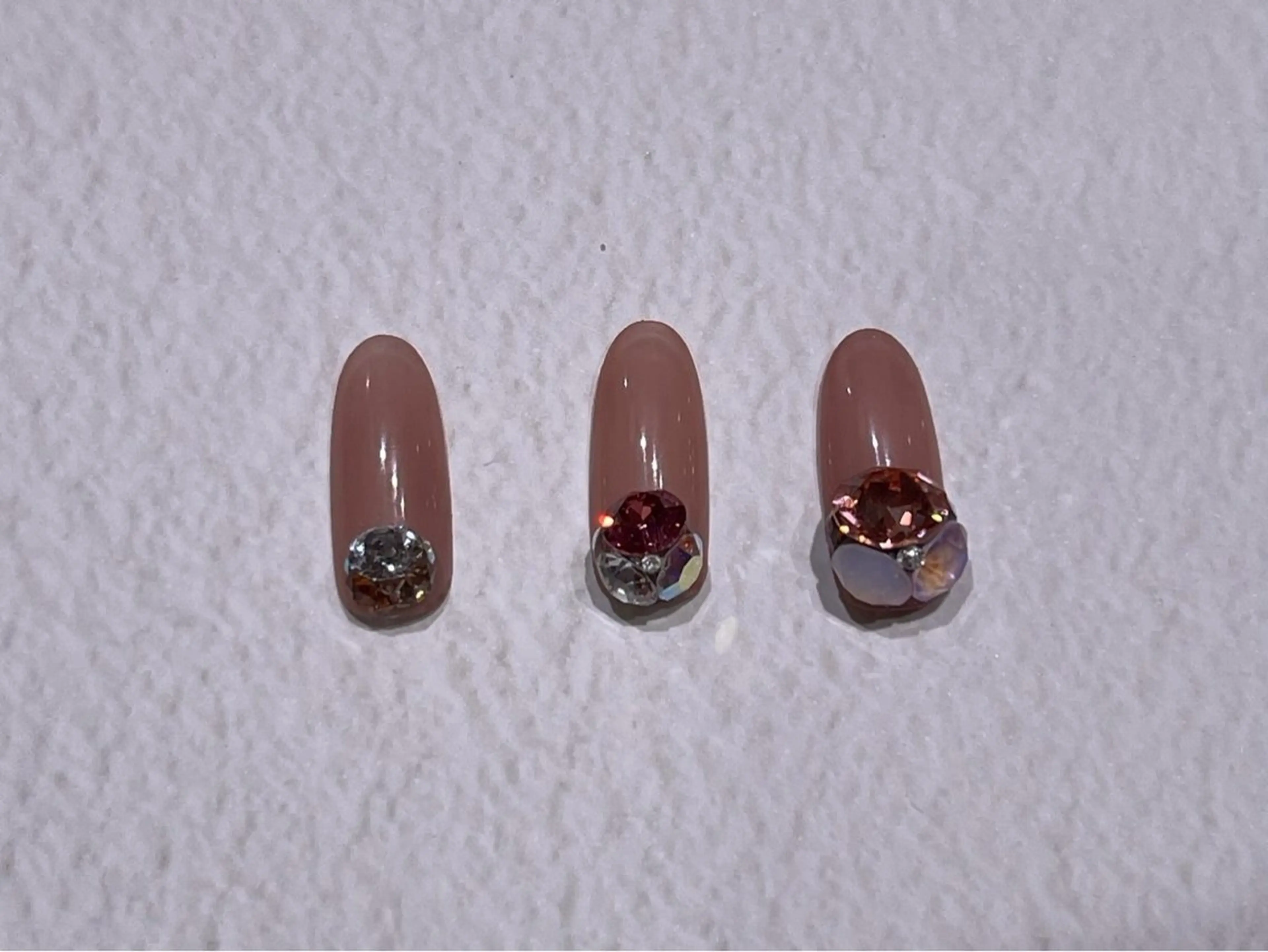 ネイル KARIN LANDHAKATAのネイルデザイン