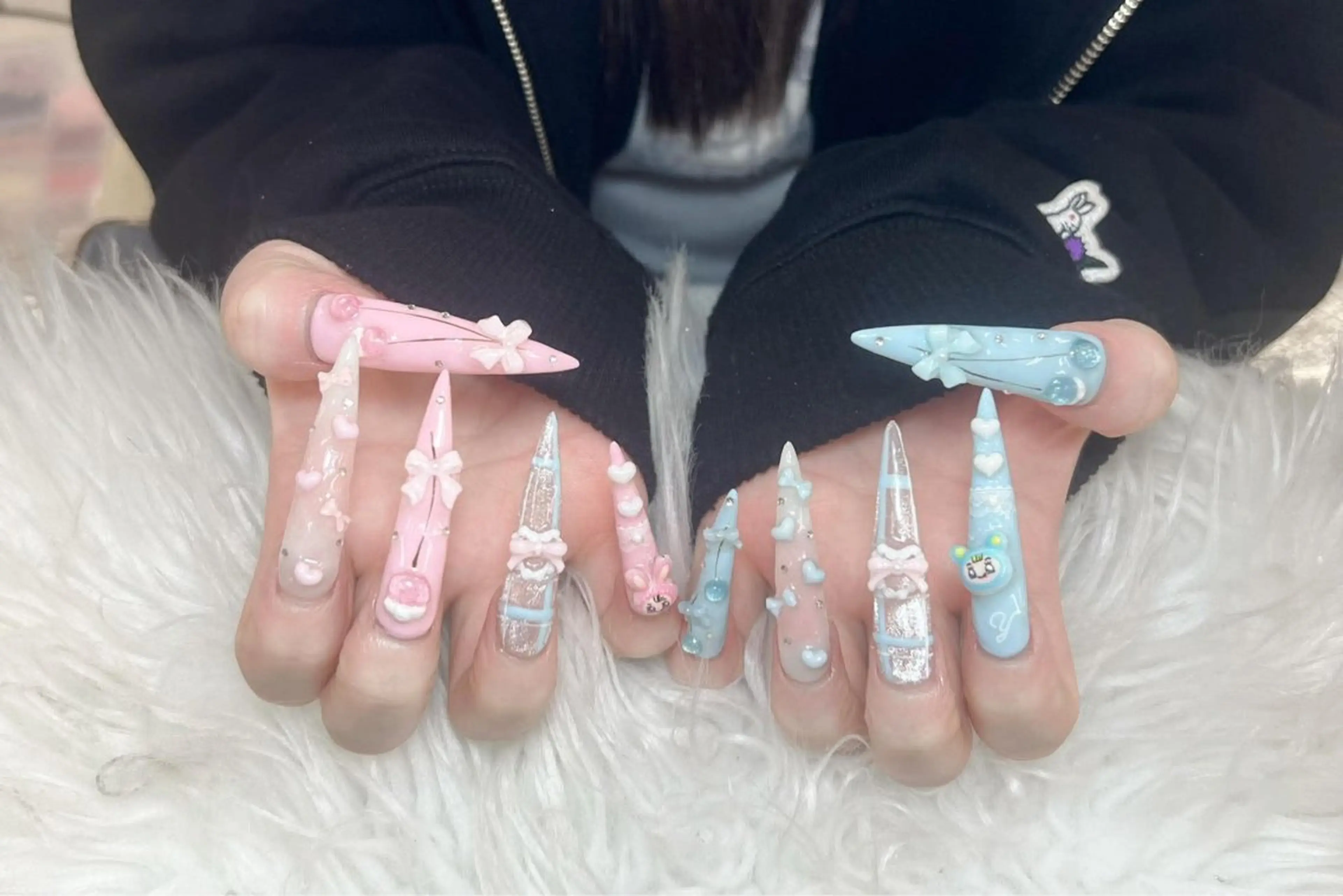 ネイル ハンドネイル Anh ゴテゴテネイルのネイルデザイン