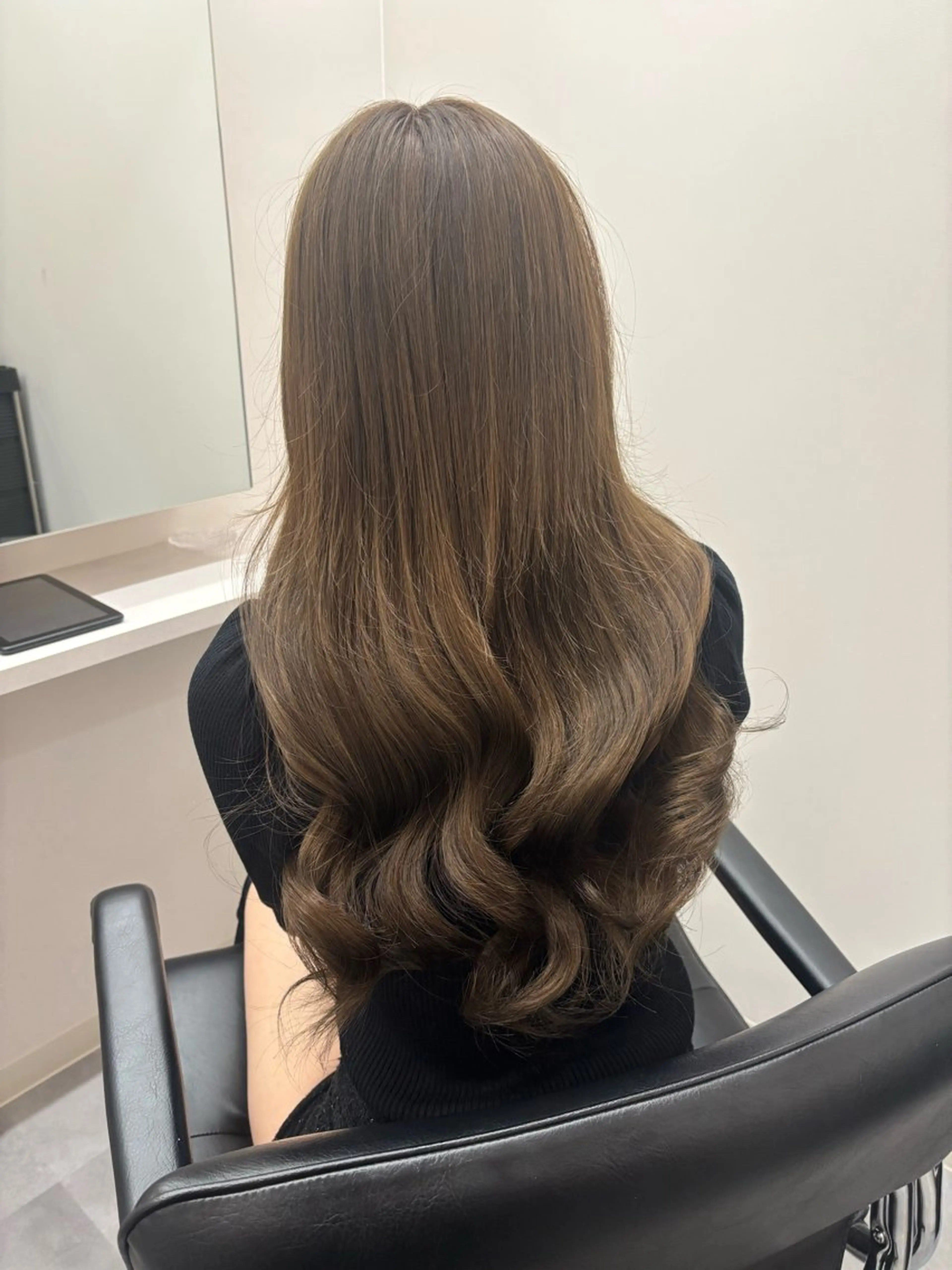 ロング 縮毛矯正 ヘアカラー トリートメント とき/髪質改善/透明 感カラー☘️のヘアスタイル