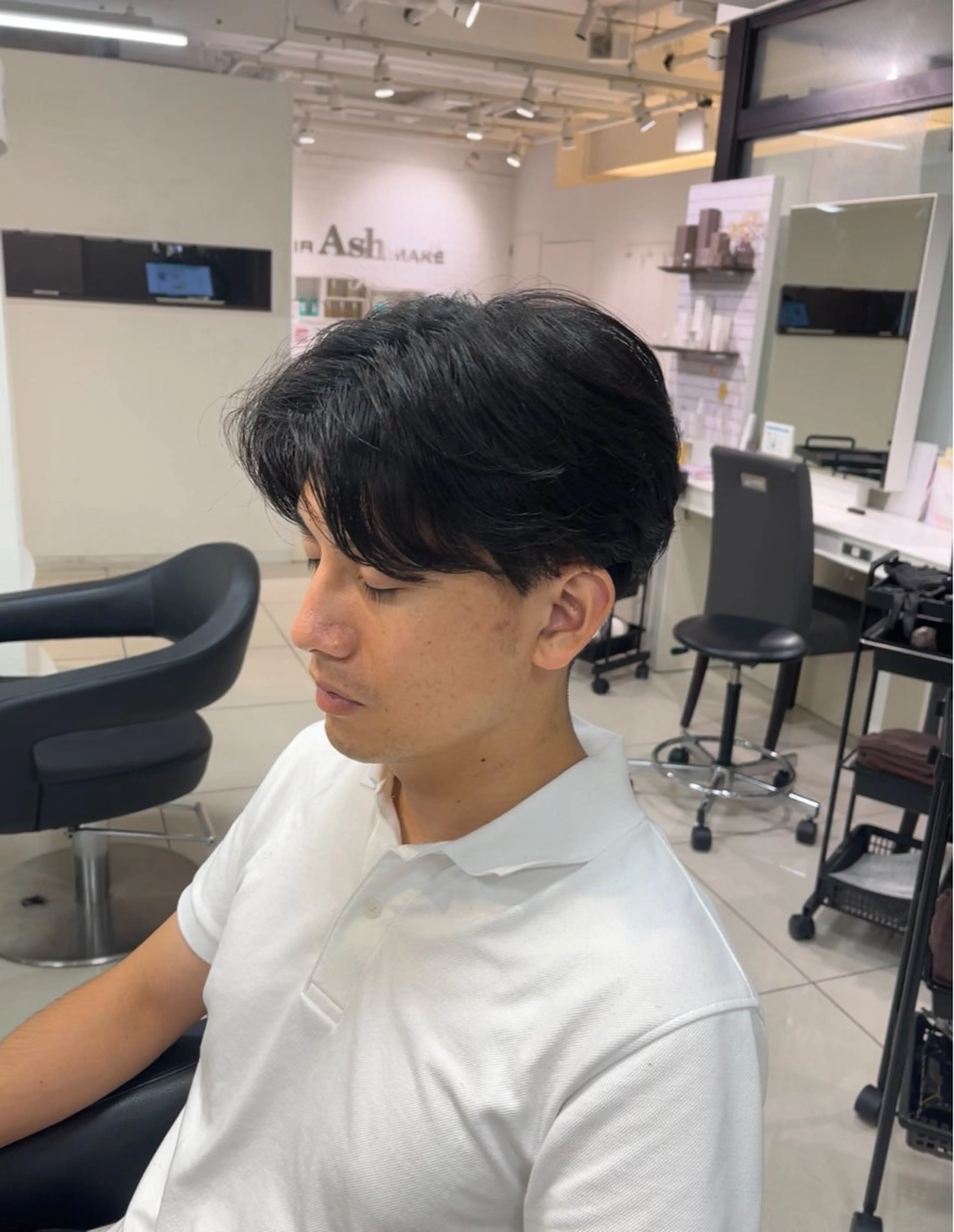 ショート メンズ 【シャドウパーマ センターパート】義心のヘアスタイル