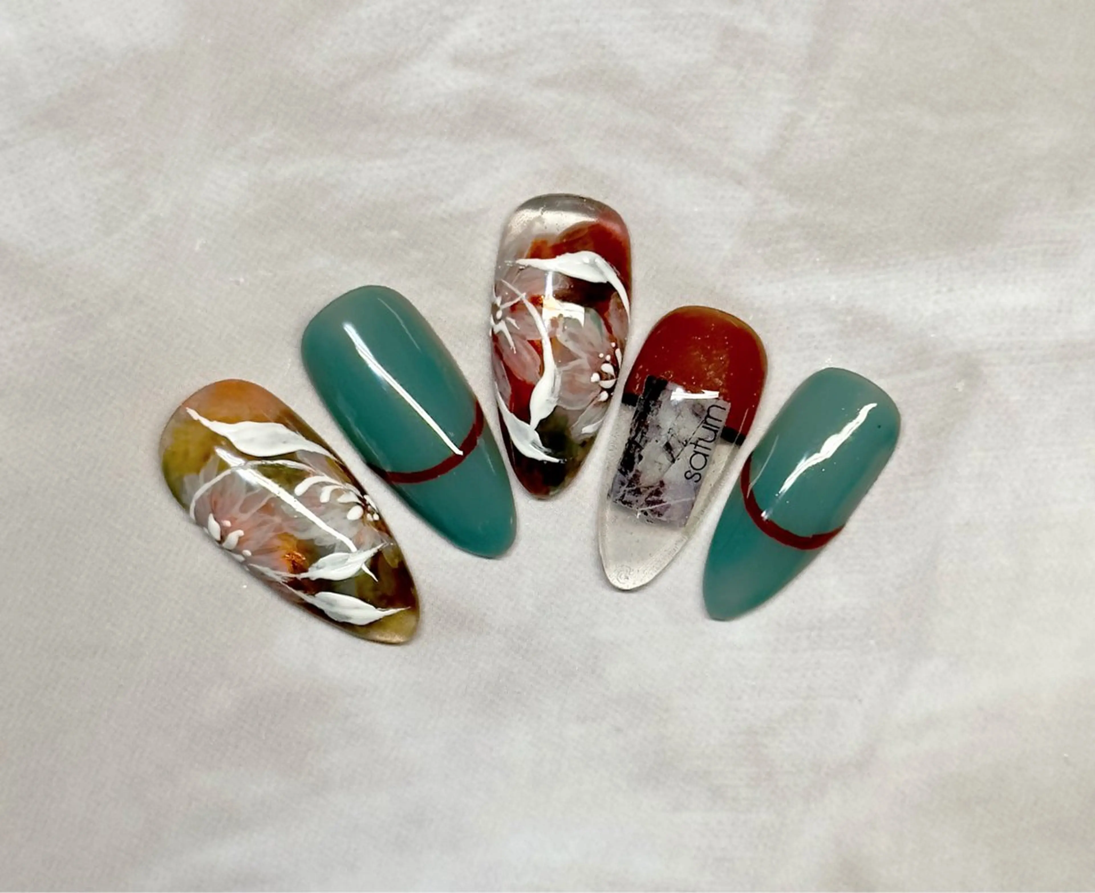 ネイル アートネイル ニュアンスネイル M.N_ nailのネイルデザイン