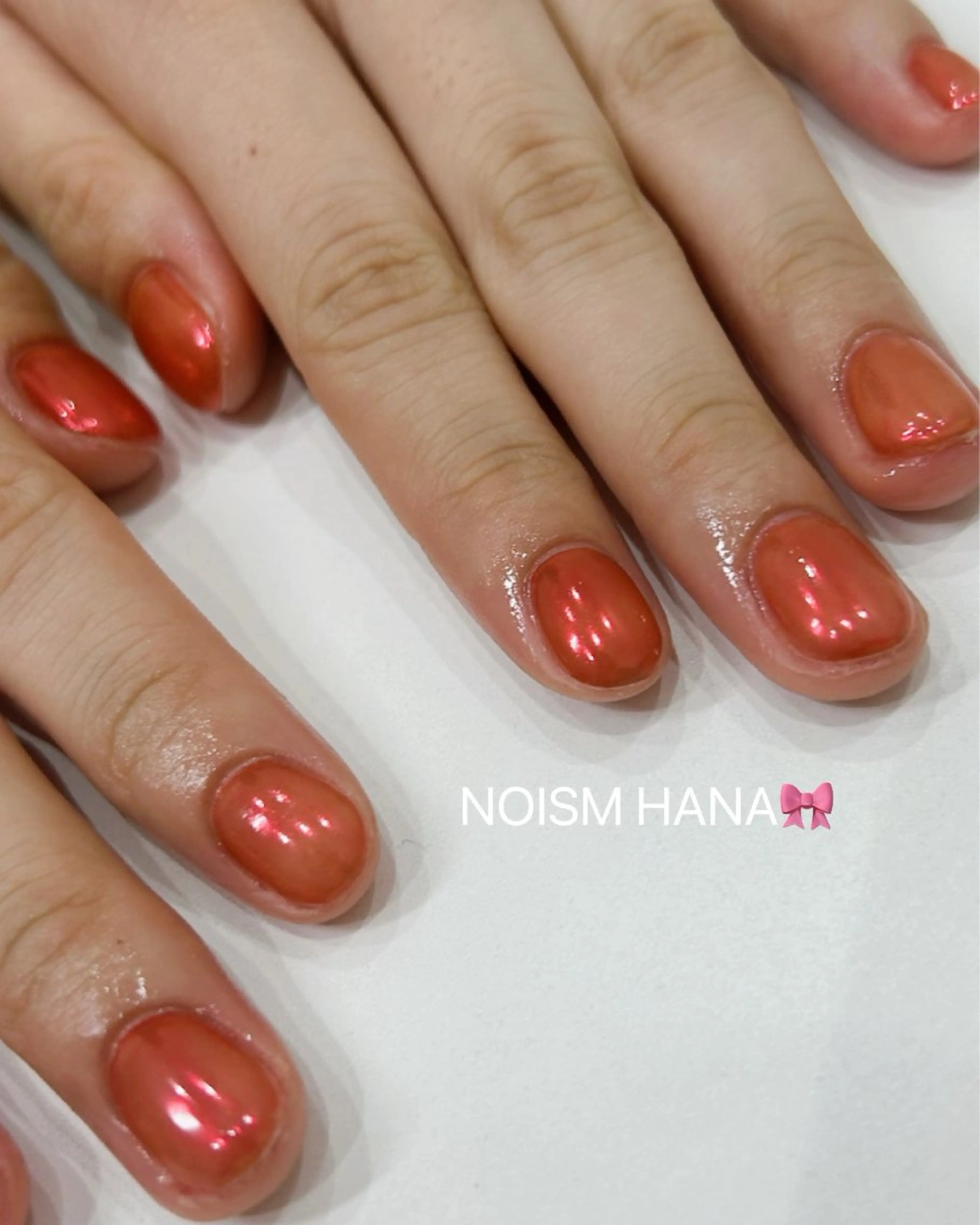 ネイル グラデーション キラキラネイル 韓国ネイル マグネットネイル ニュアンスネイル ハンドネイル 🎀大人nail /NOISMはな🎀のネイルデザイン