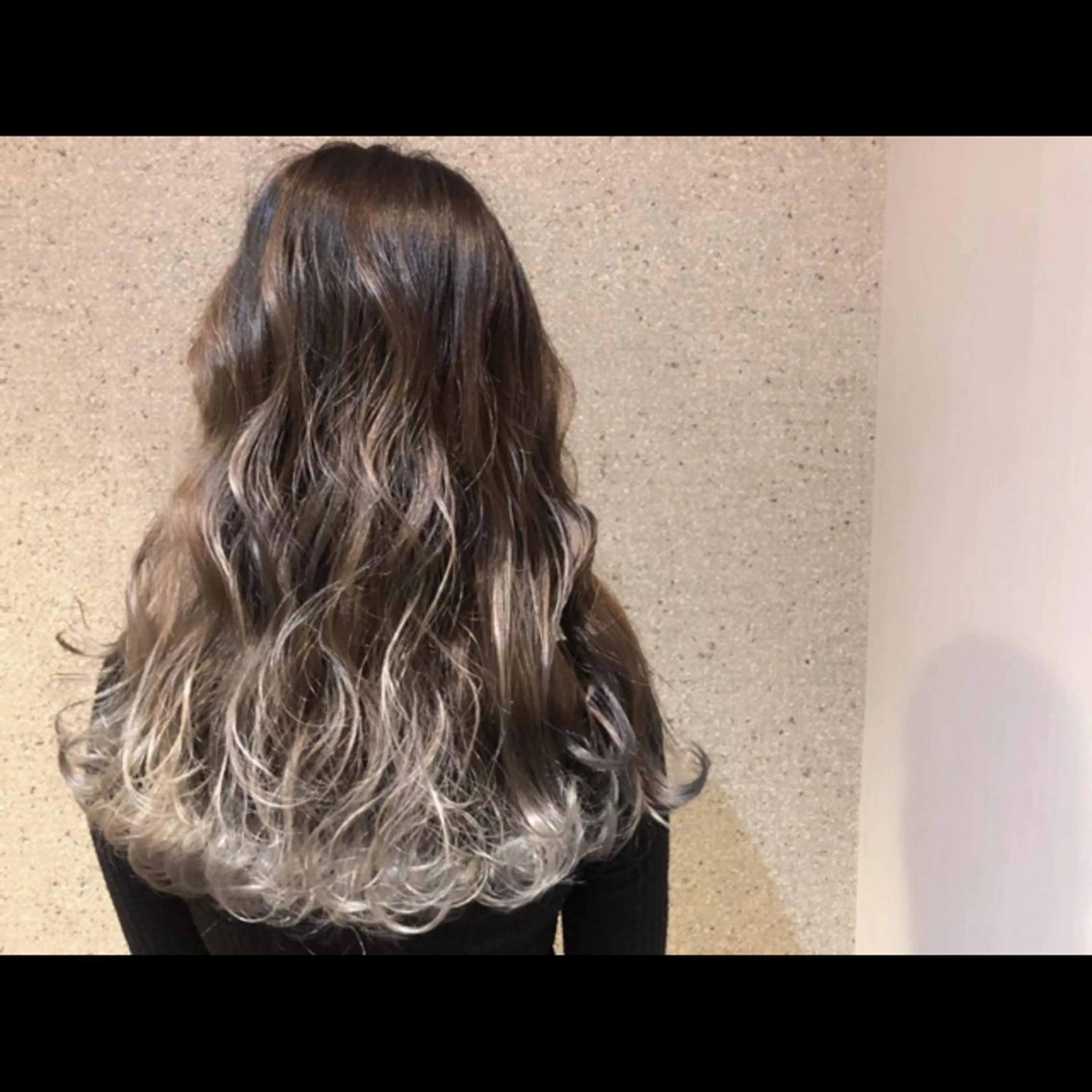 ロング カラー パーマ ヘアアレンジ メンズ 【mokuオーナー】 ちはるのヘアスタイル