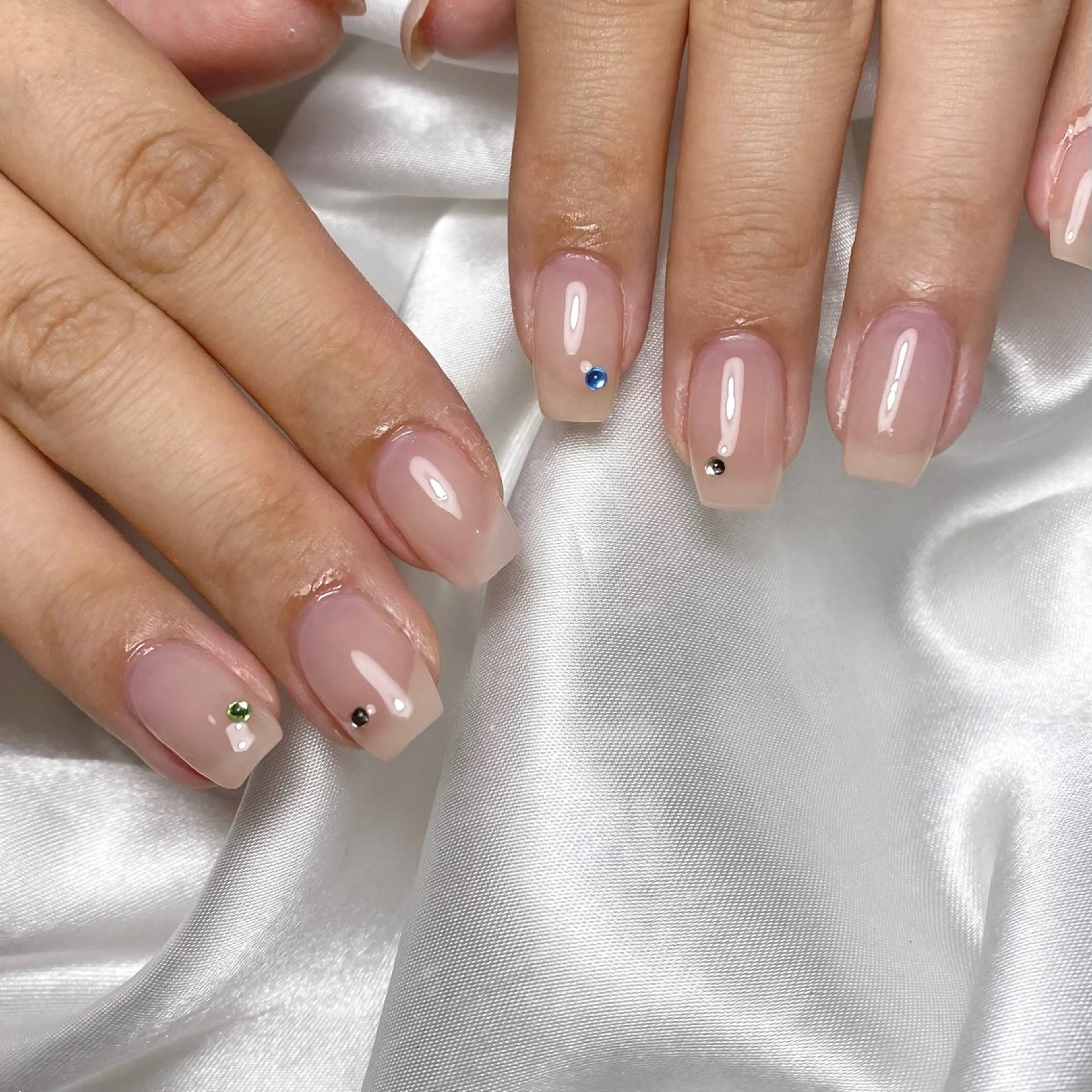 ネイル ストーンネイル ハンドネイル Li'ame所属・Luna 【Li'ame】のネイルデザイン