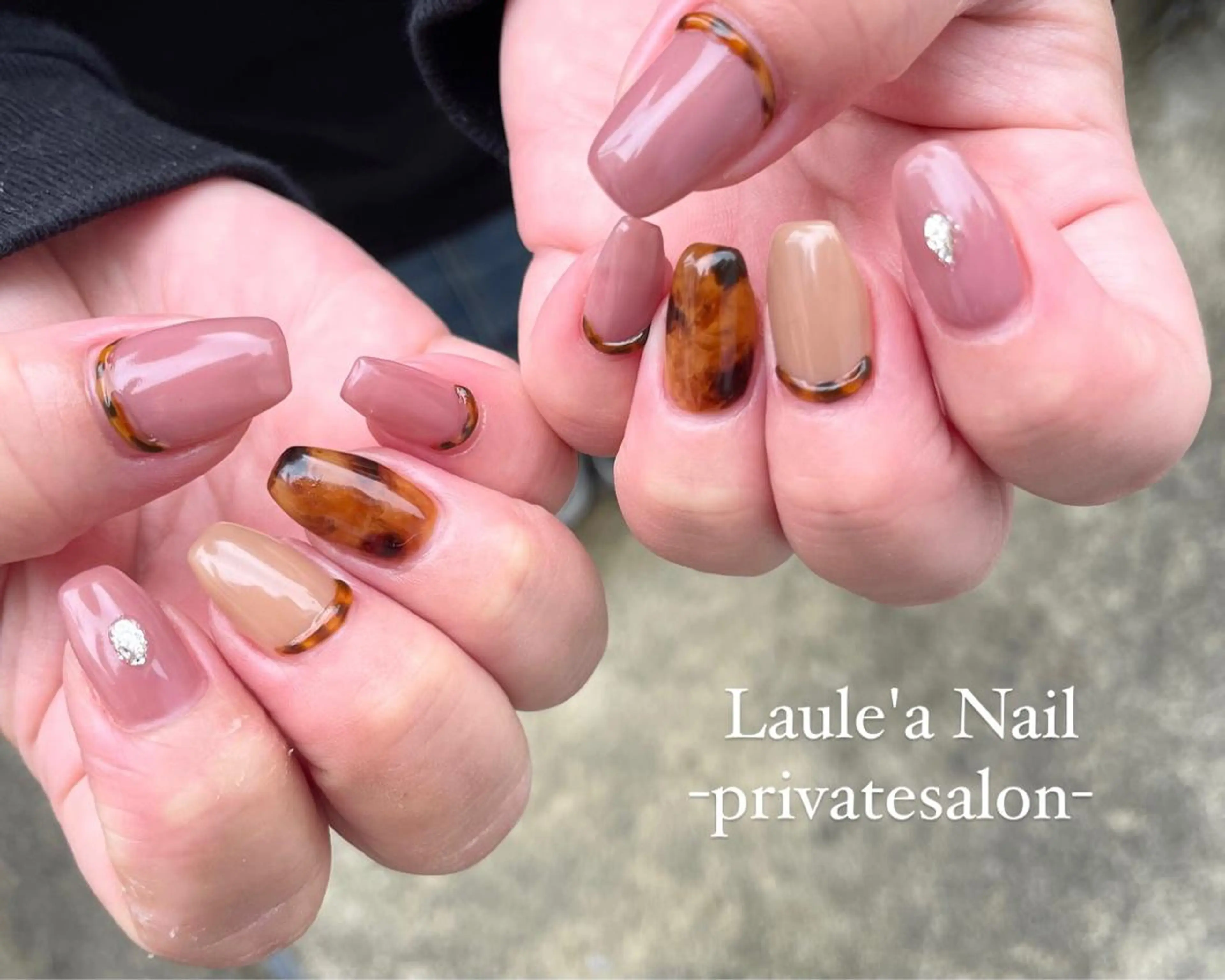 ミディアム ReAnc レアンシのネイルデザイン