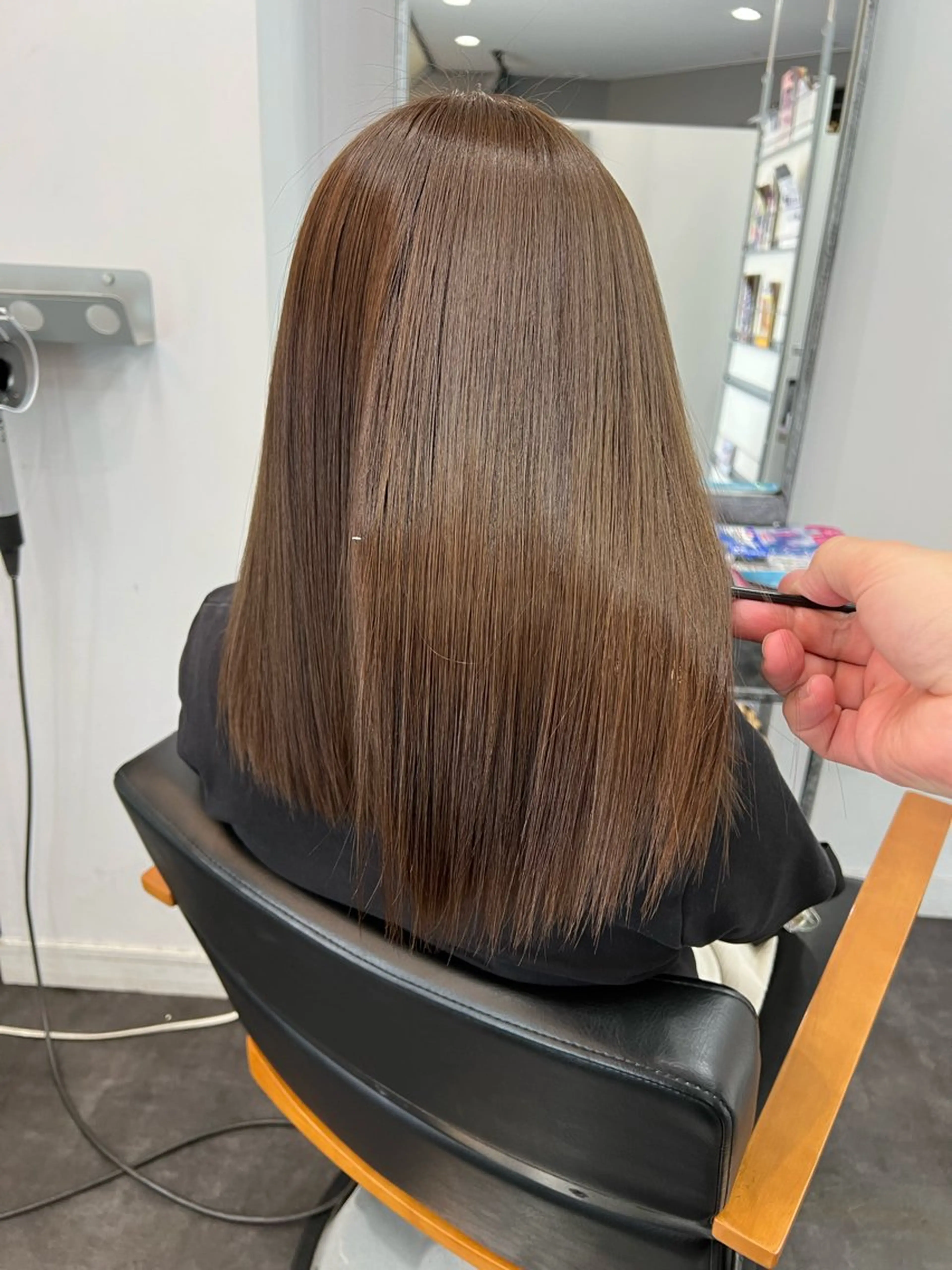 ミディアム ヘアアレンジ ヘアカラー トリートメント 大塚 貴之のヘアスタイル