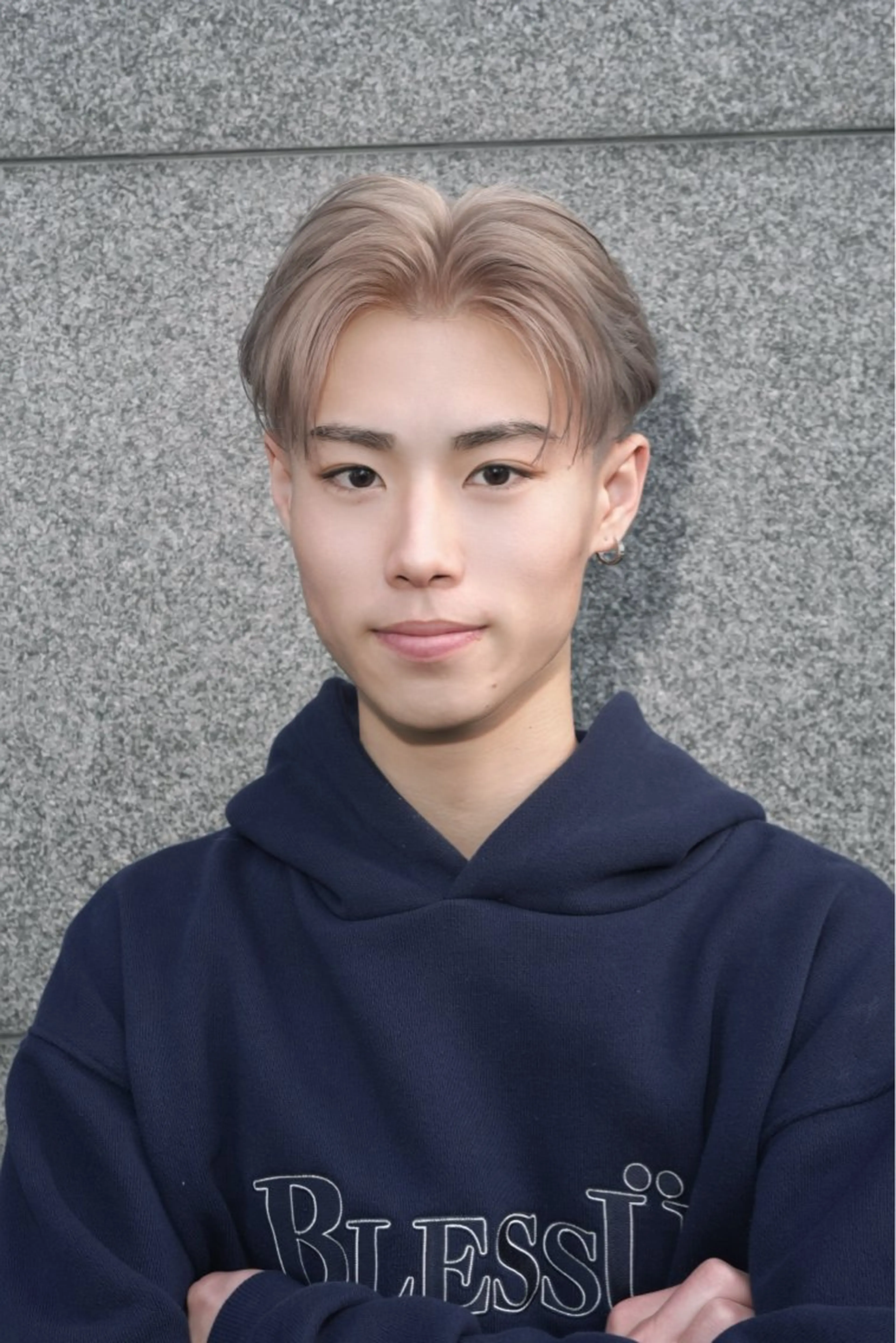 カラー メンズ ベージュカラー ミルクティーベージュ カット ヘアカラー 湖城 恵吾のヘアスタイル