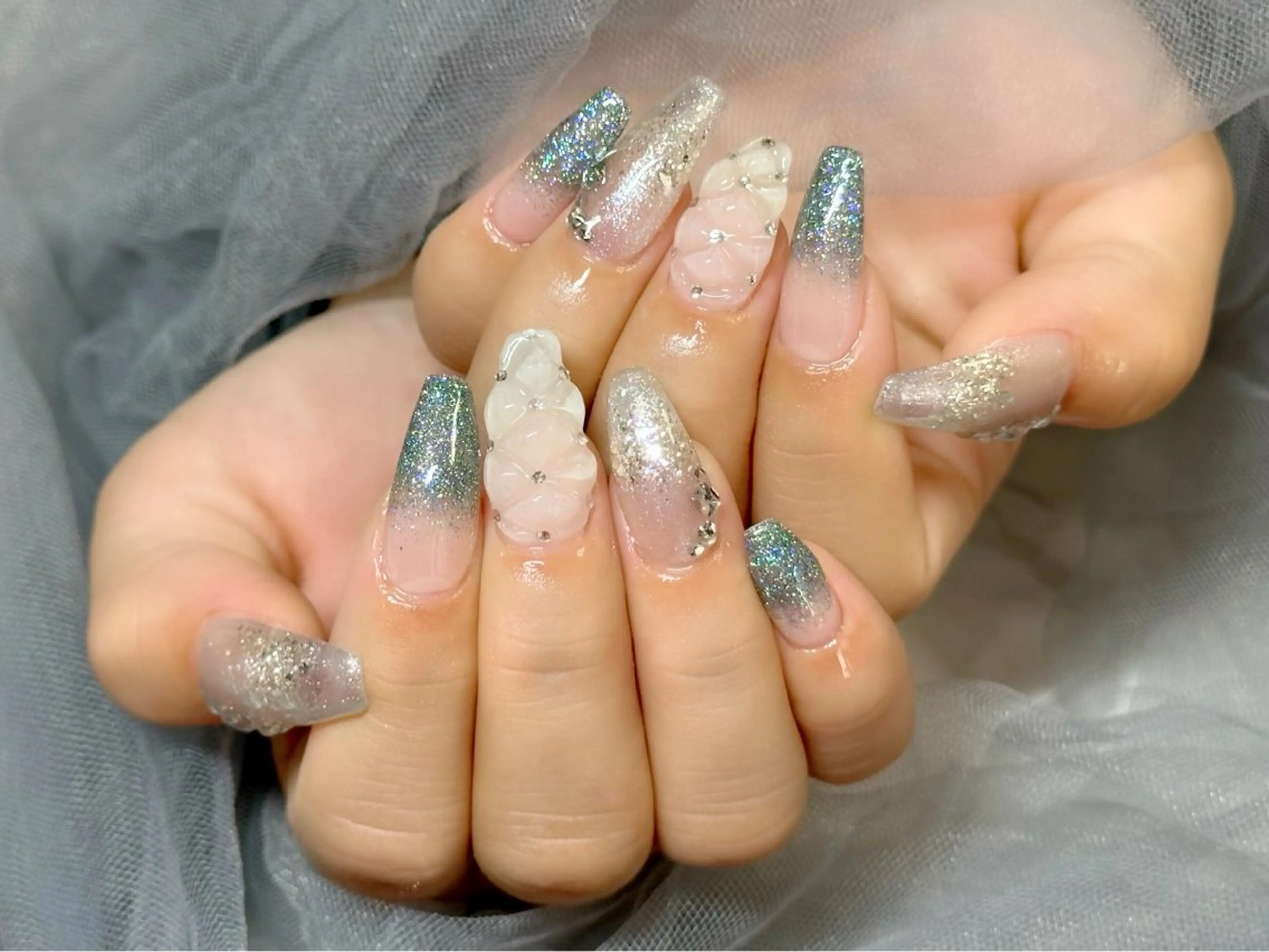 ネイル ラメ(グリッター) ラメグラデーション ハンドネイル Nail Salon KURELLYのネイルデザイン