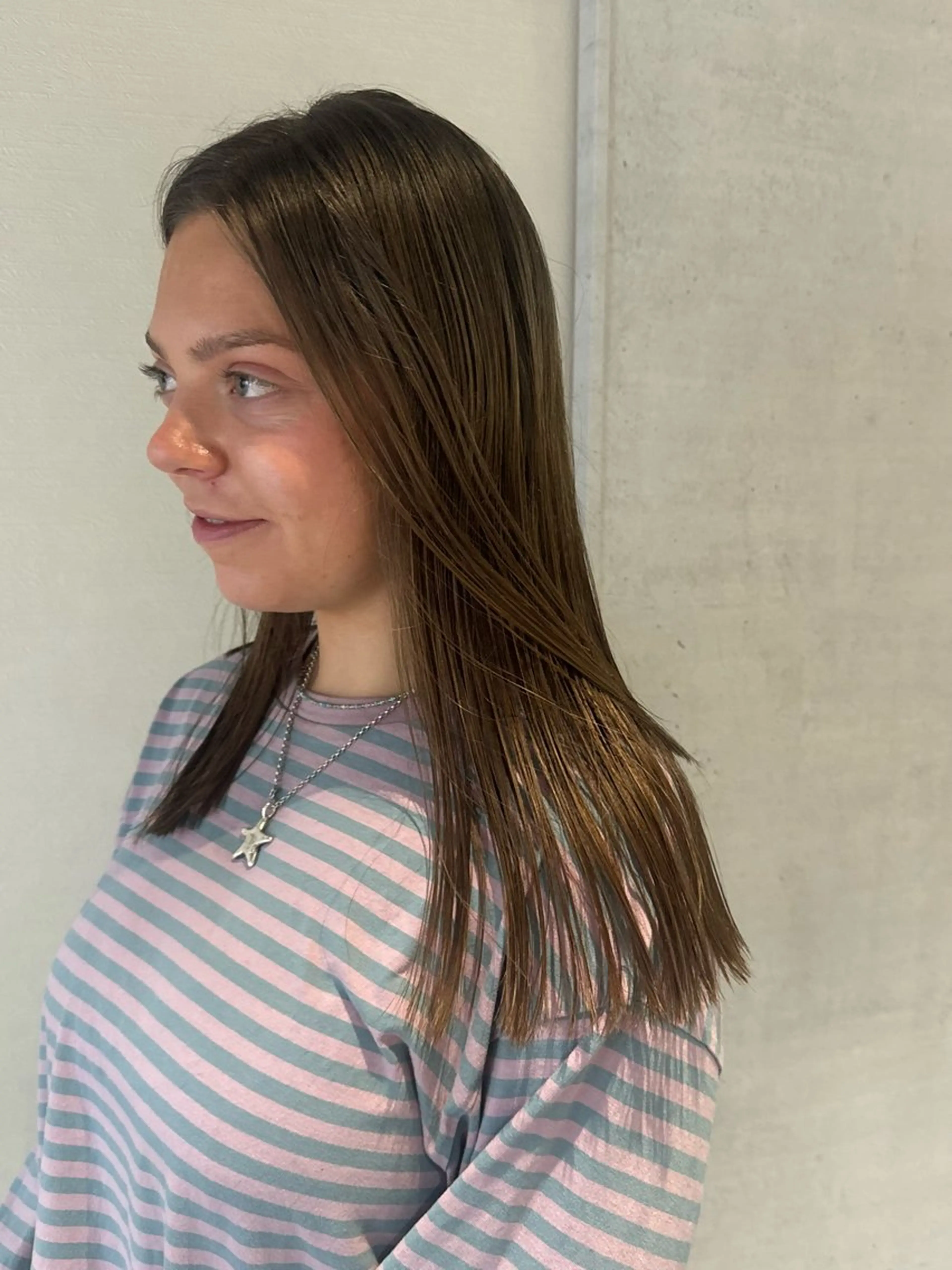 ロング 艶カラー 🩵NATSUKIのヘアスタイル