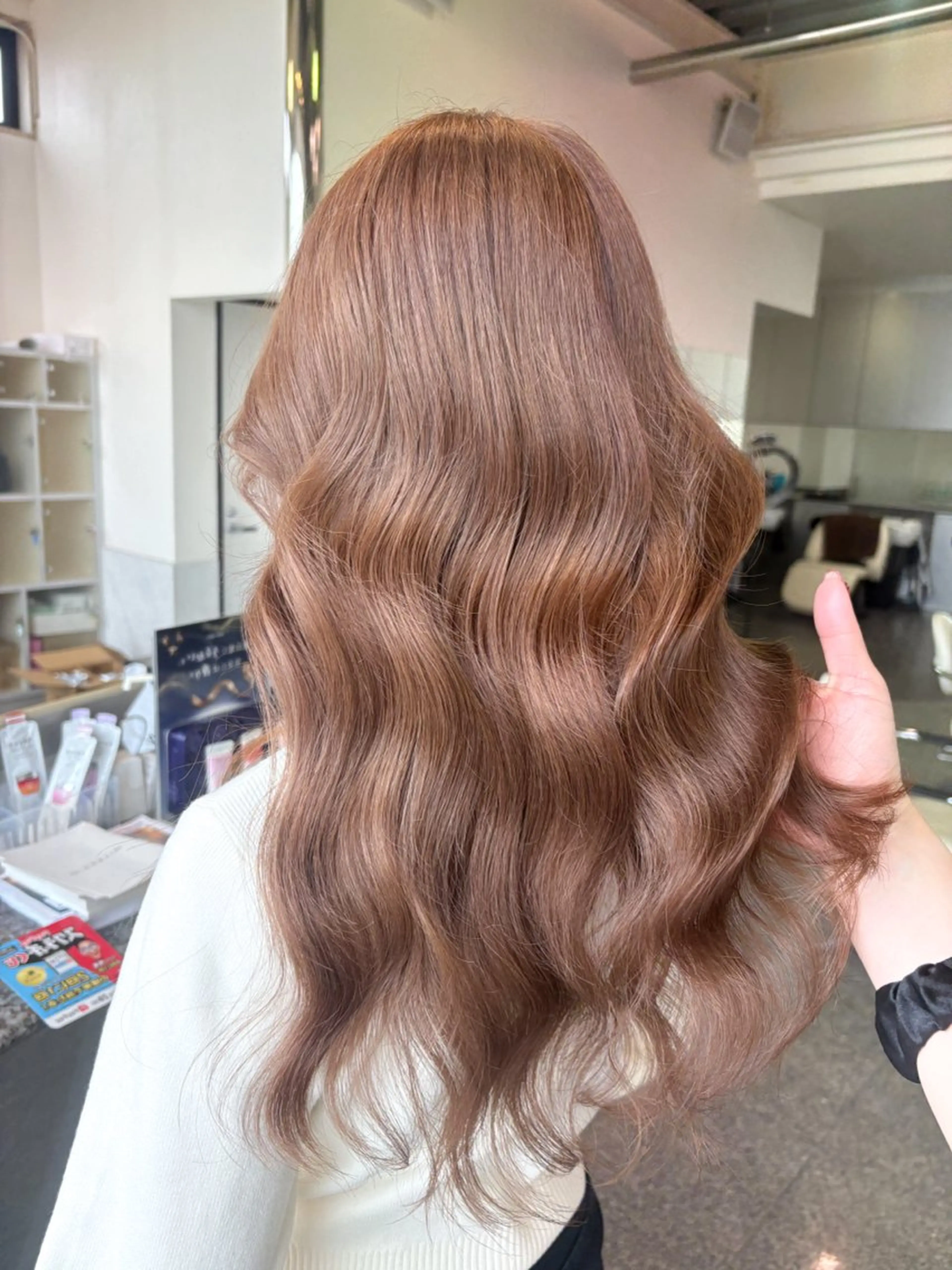 ロング カラー ブリーチ ブラウンカラー カット ヘアカラー トリートメント ハイトーン/ブリーチ 🤍足立里湖のヘアスタイル