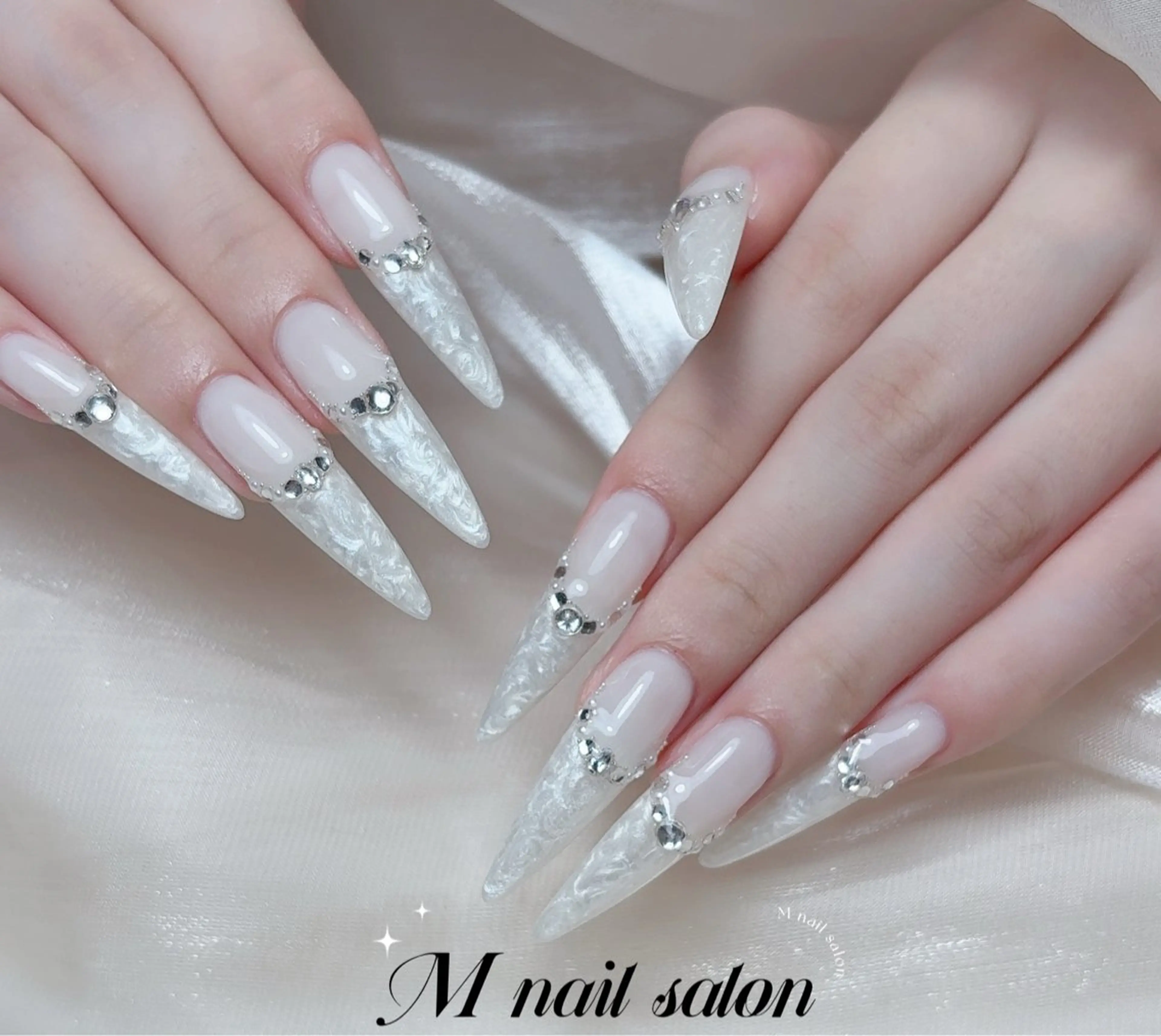 ネイル ハンドネイル M🌷nail 長さだし専門店のネイルデザイン