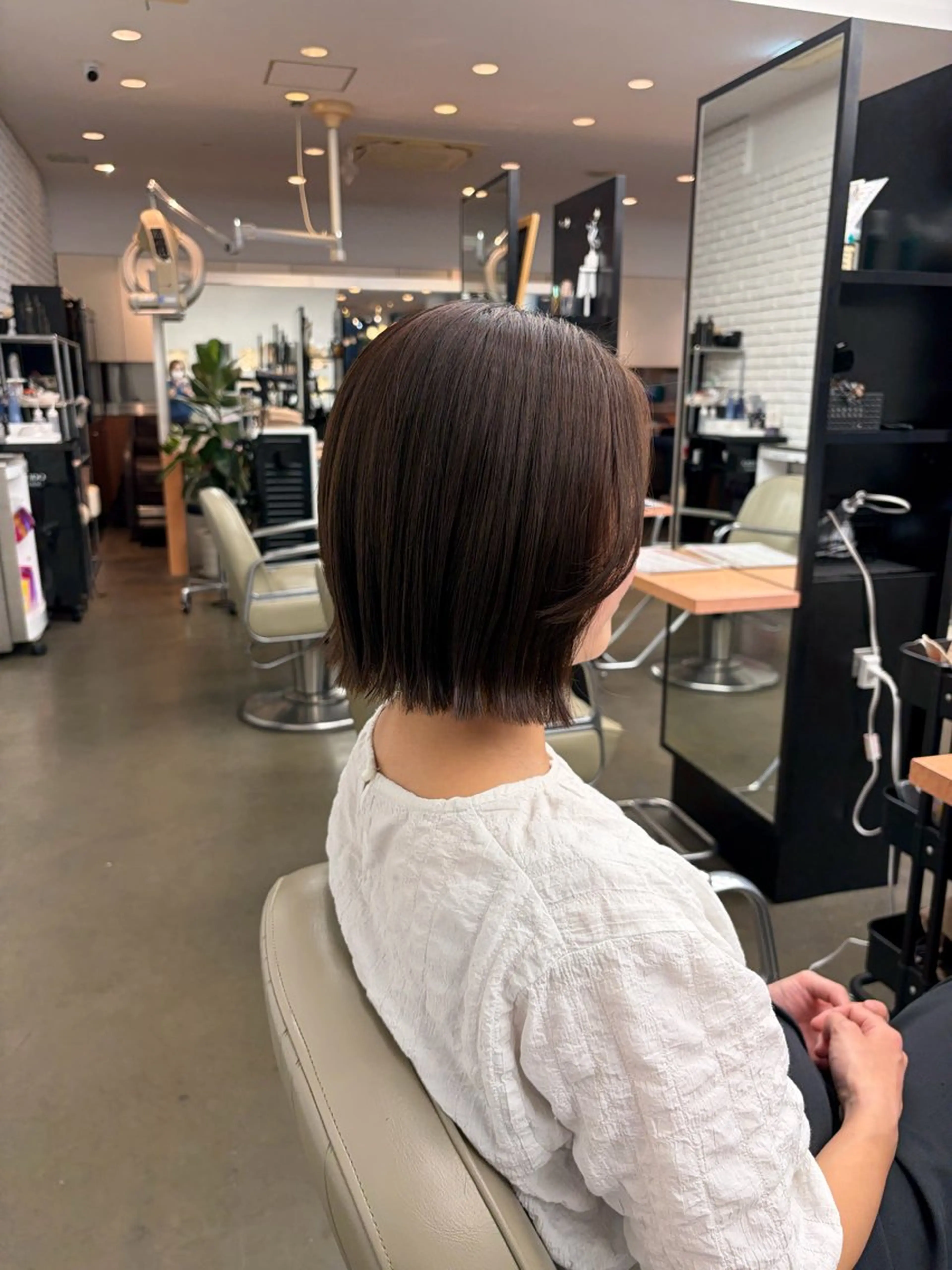 ショート ヘアアレンジ ボブ 外ハネヘア 🎧ayaka/ボブ /透明感カラー🩵のヘアスタイル