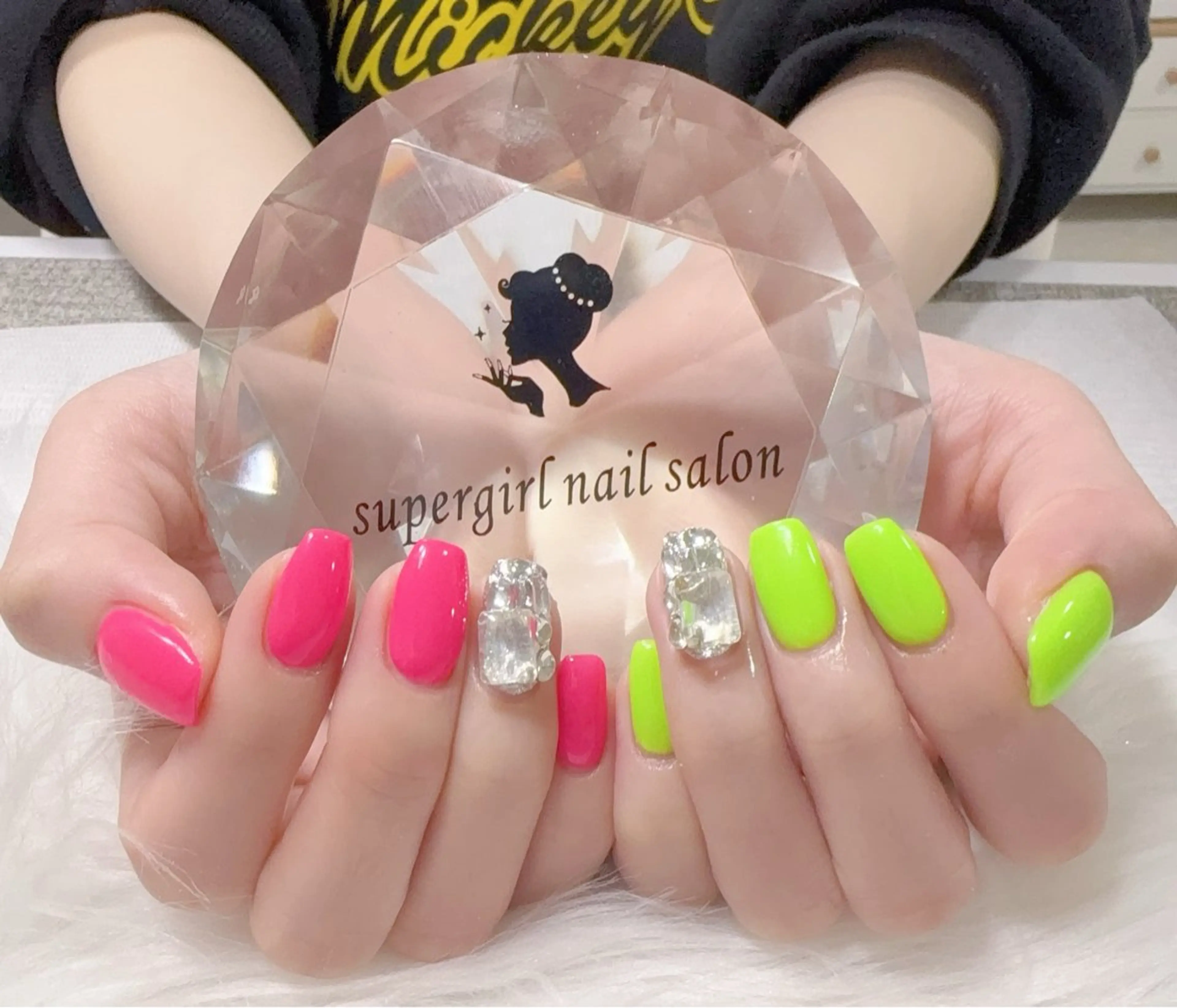 ネイル ハンドネイル ハンドケア supergirl ネイル専門サロンのネイルデザイン