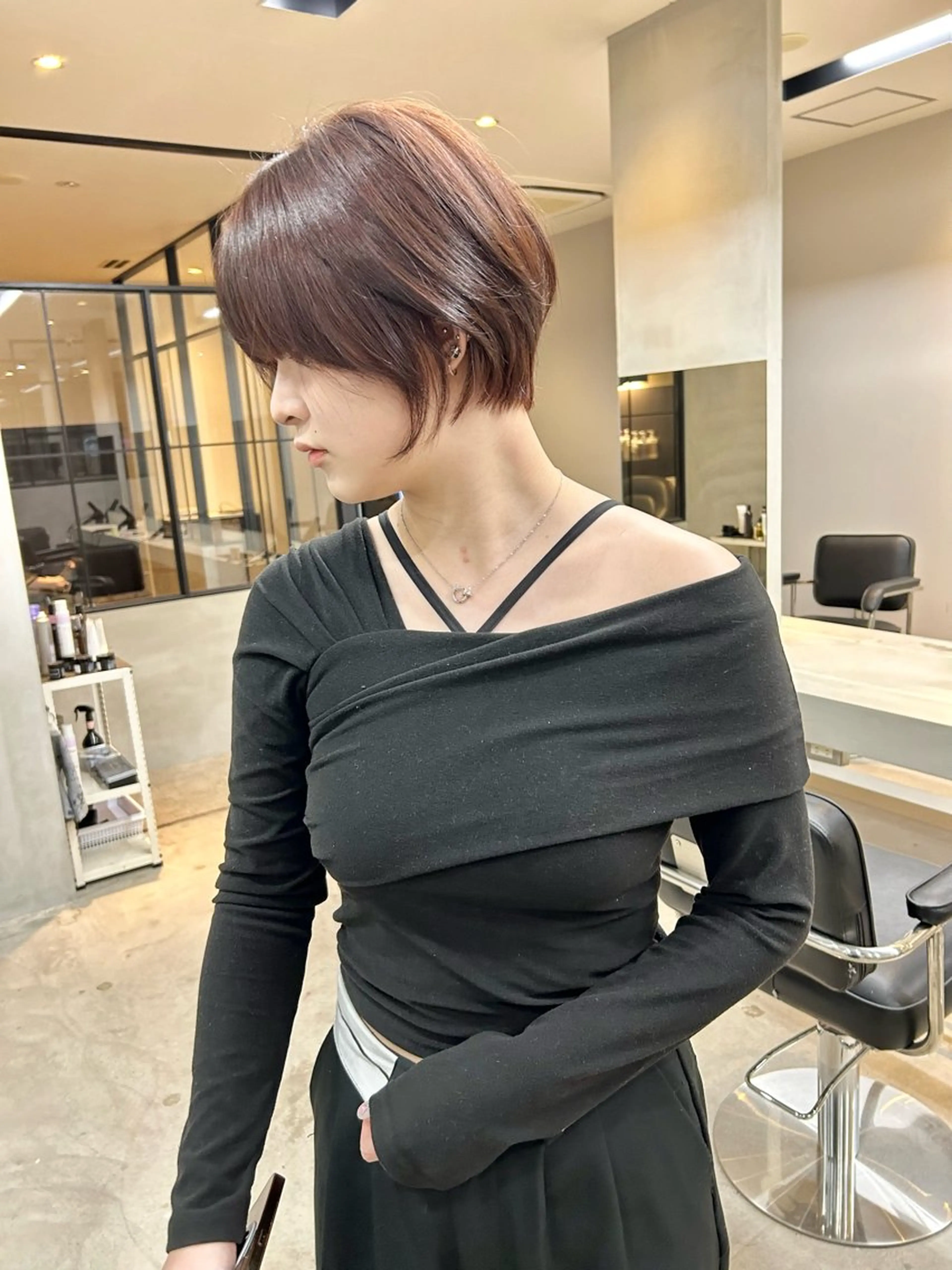 ショート カラー カット トリートメント 一ノ瀬 暁のヘアスタイル