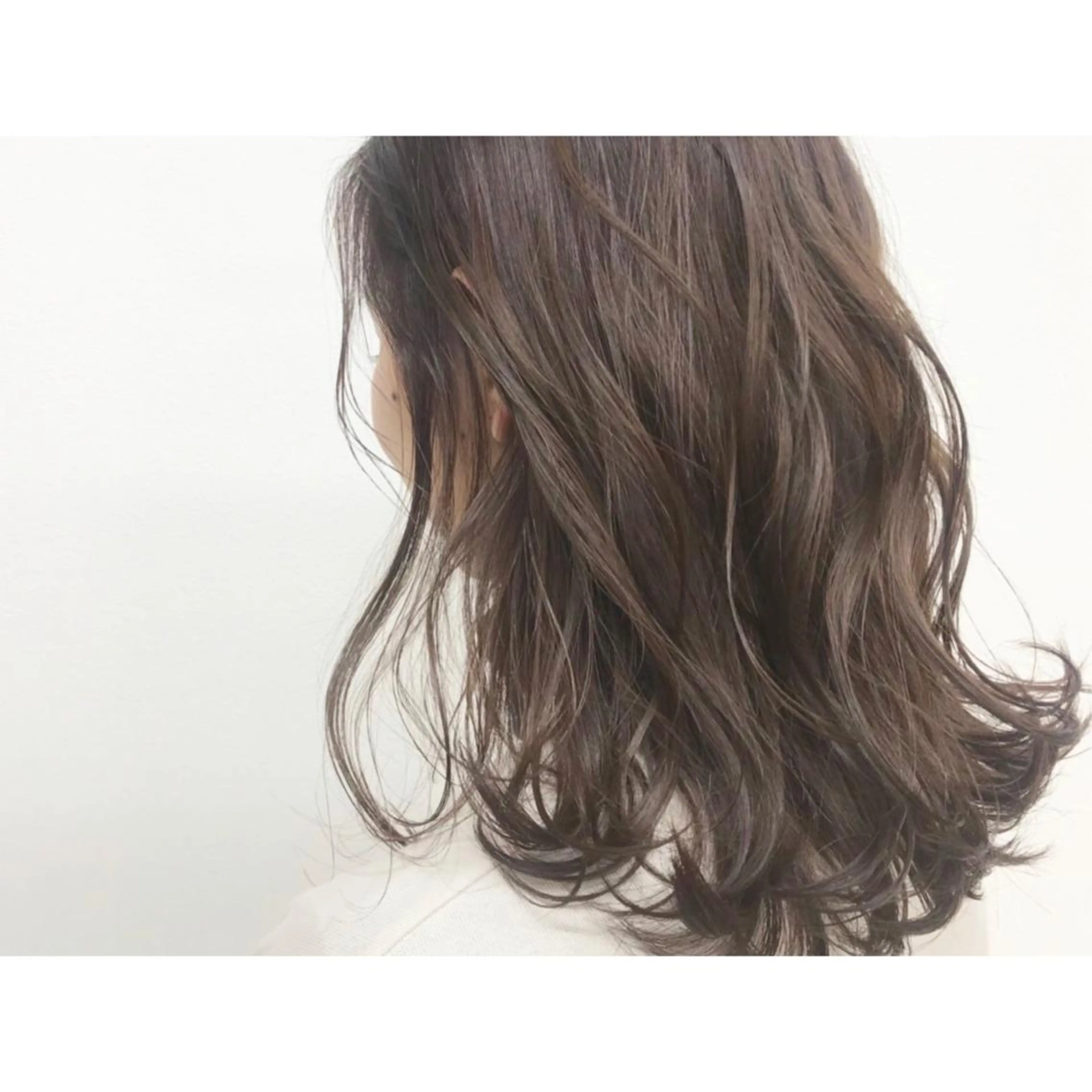 🌈カット+艶カラー+Aujua4ステップ トリートメントの写真