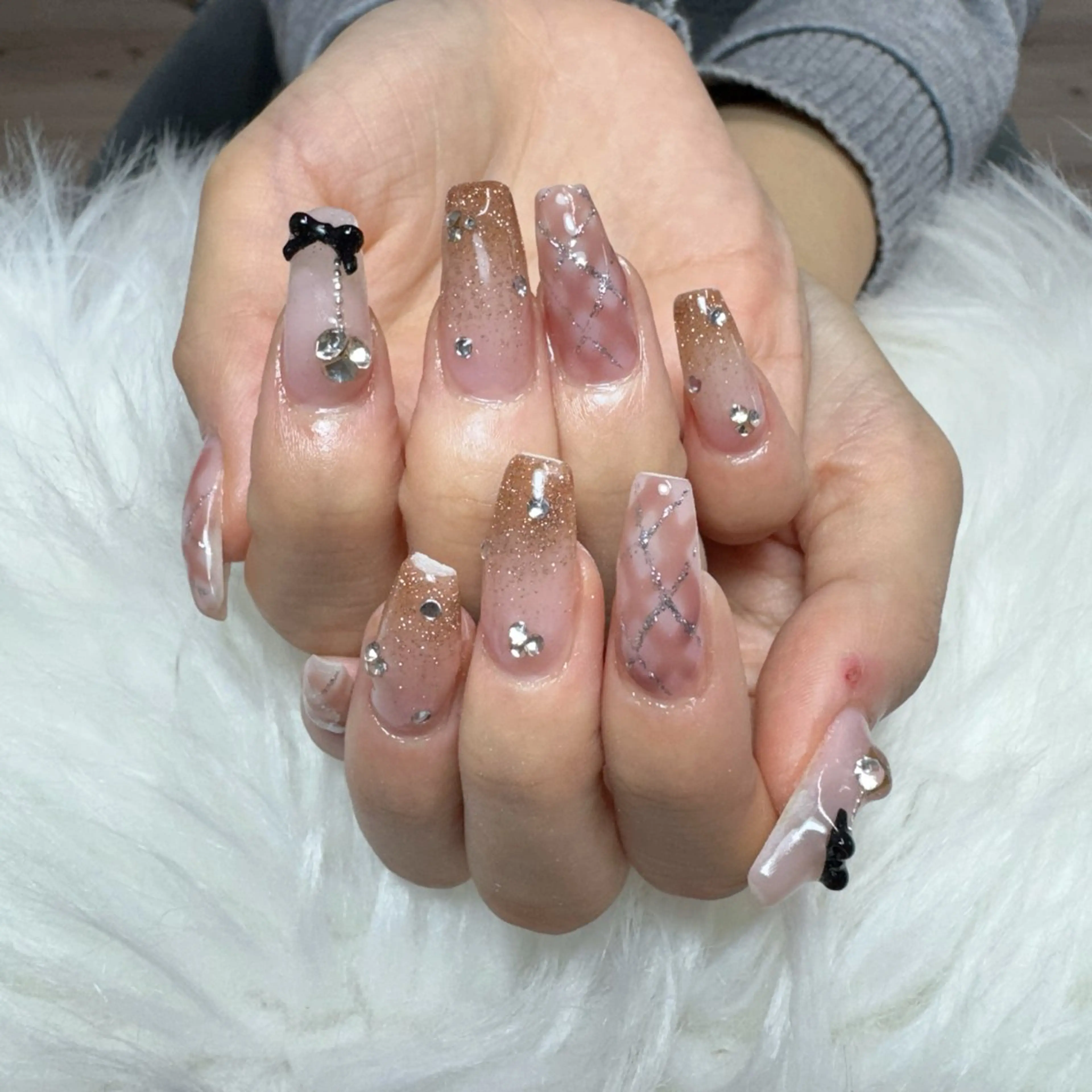 ネイル ハンドネイル 🎀nana🫧 ワンホンネイル🎀のネイルデザイン