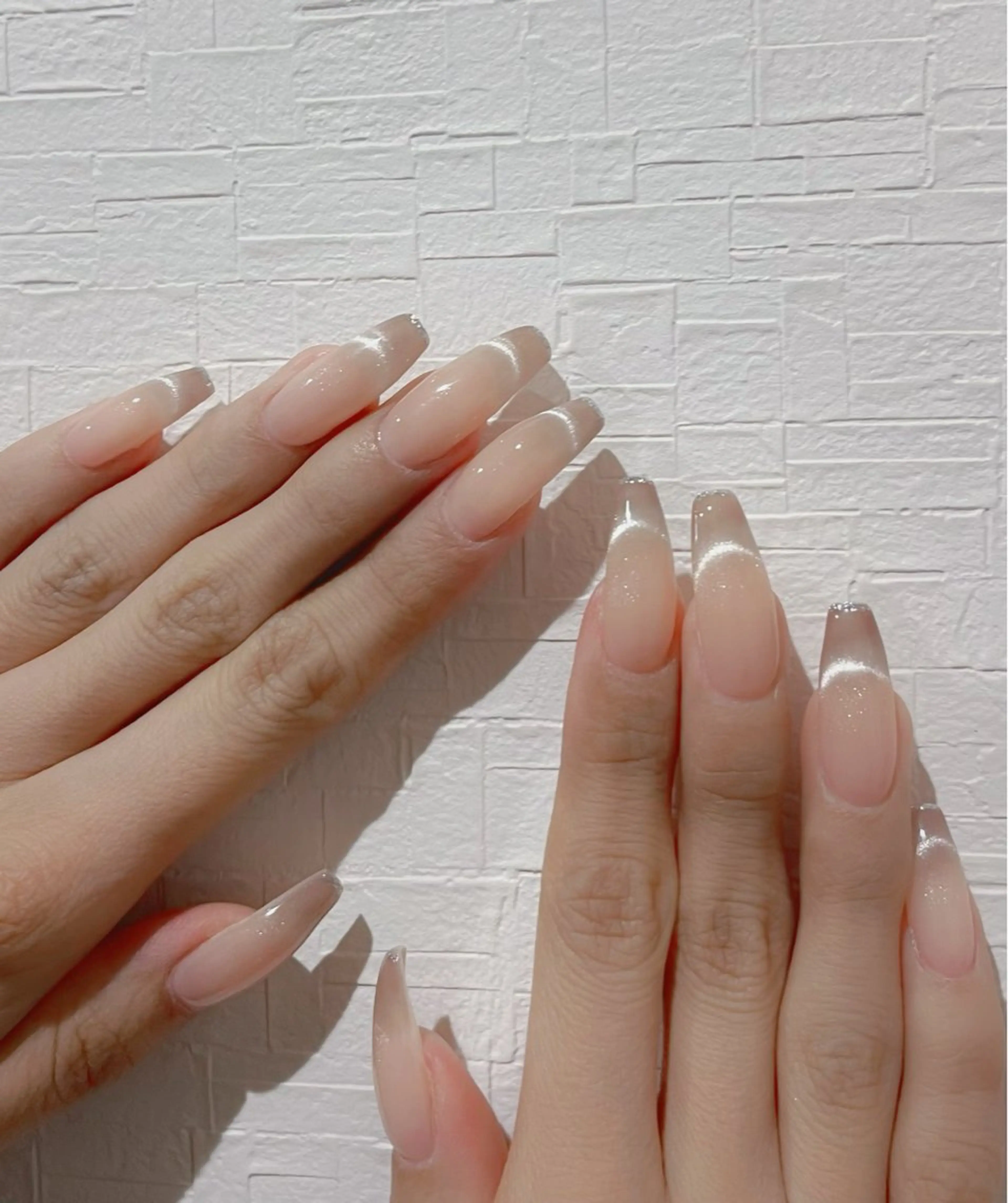 ネイル オーロラネイル 長さ出し フットネイル 韓国ネイル ラメ(グリッター) 👍thumbs up nail👍のネイルデザイン