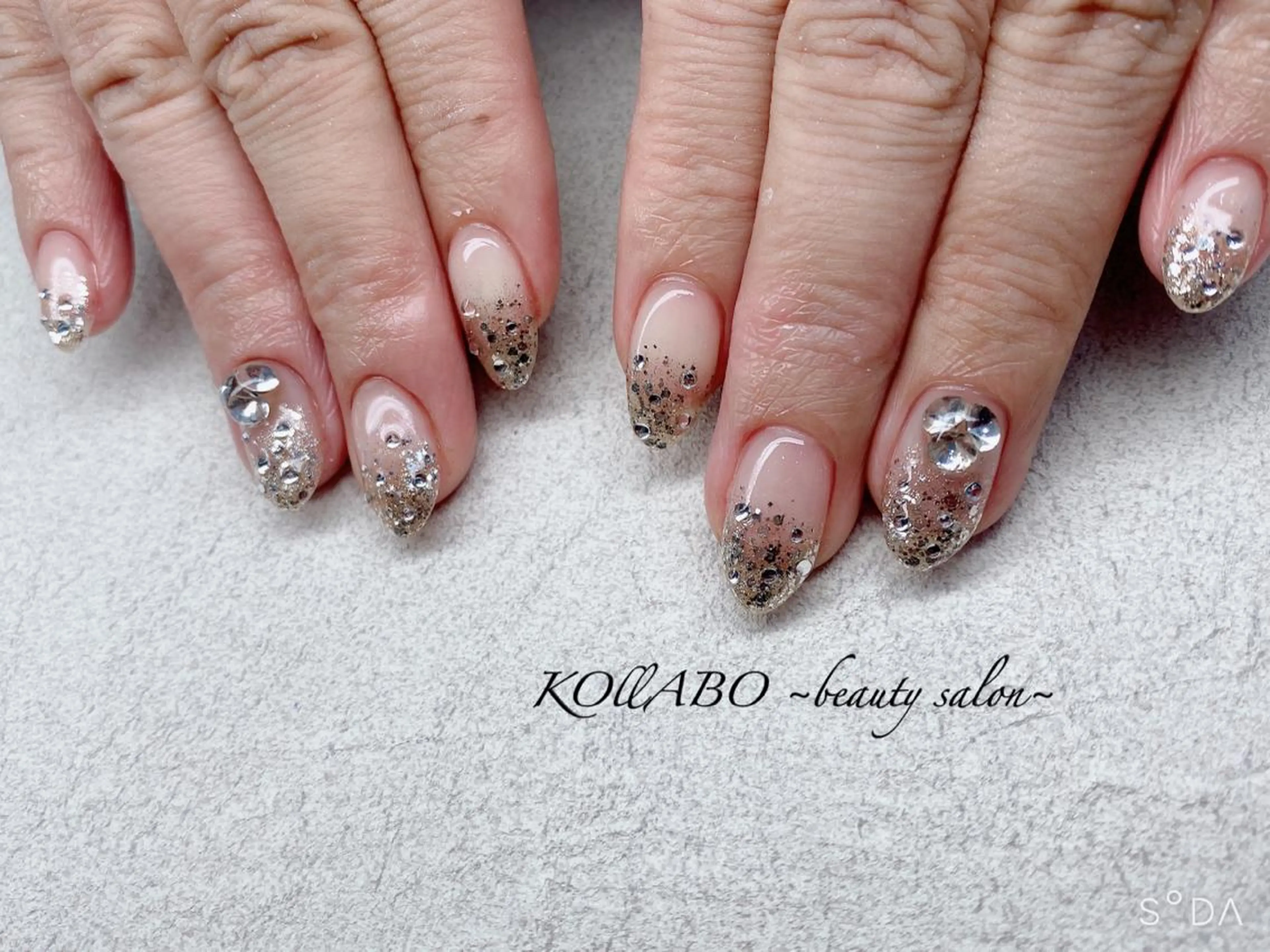 ネイル KOLLABO nailのネイルデザイン