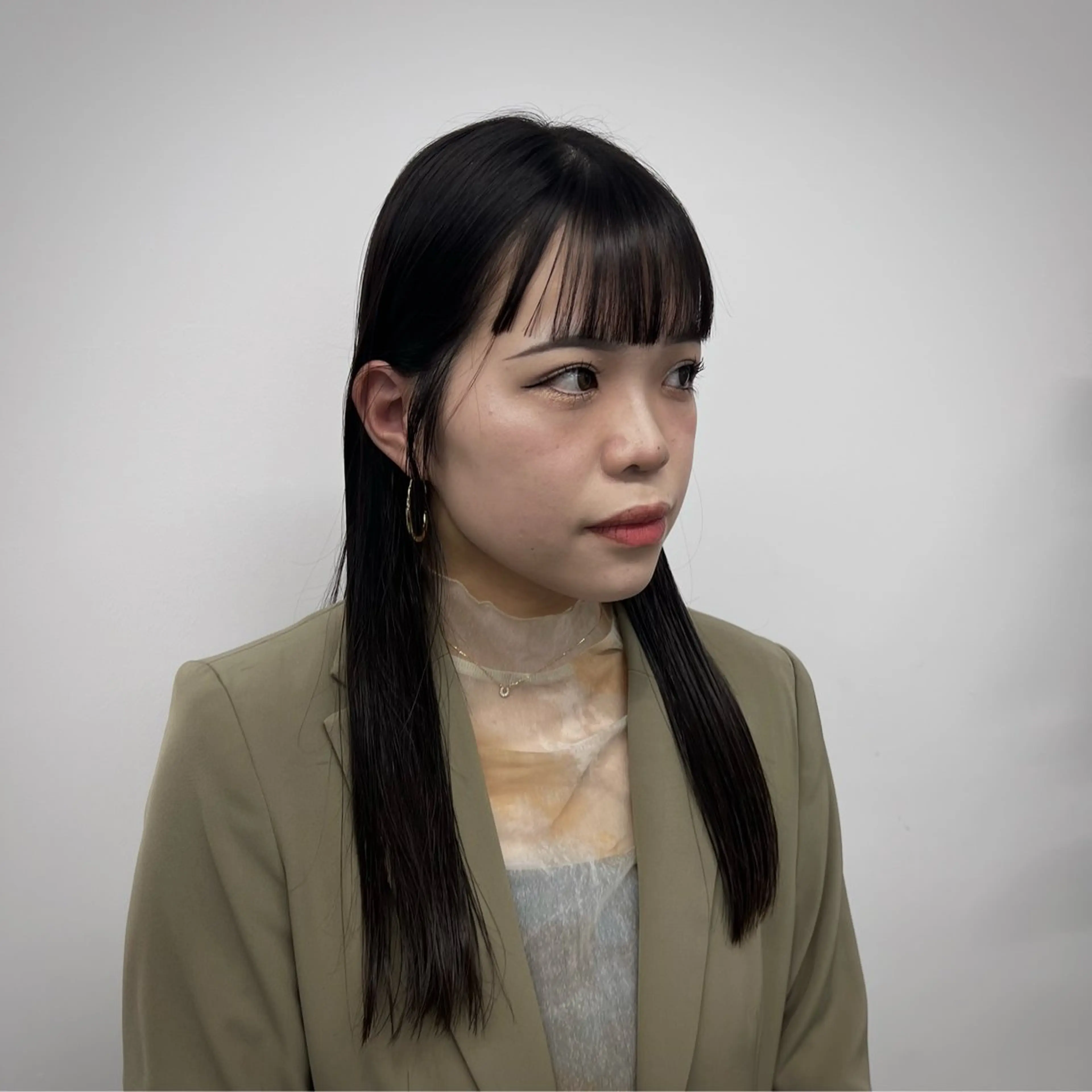 セミロング INORI @de2poのヘアスタイル