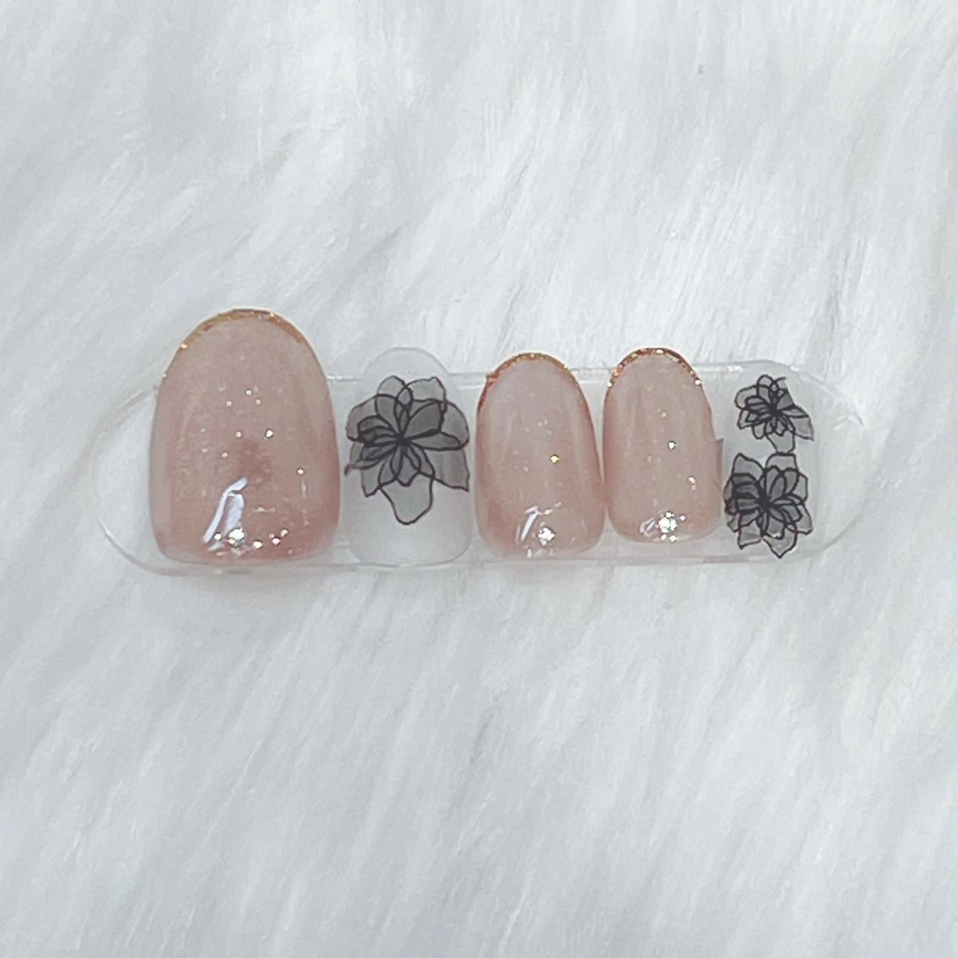 ネイル tiarynail K K🐼のネイルデザイン