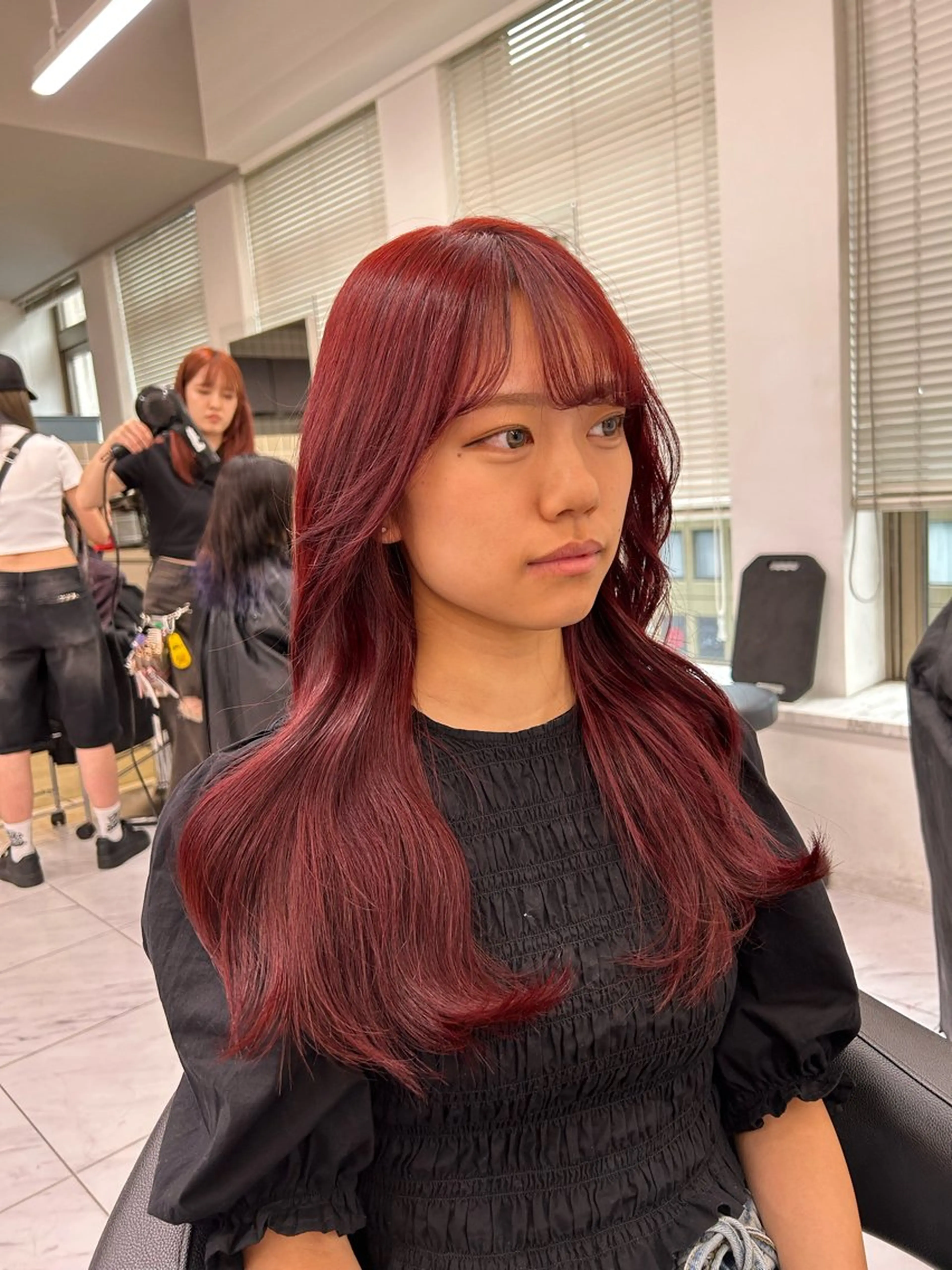 カラー ヘアカラー トリートメント 透明感ベージュ🤎 ナチュラルレイヤーのヘアスタイル