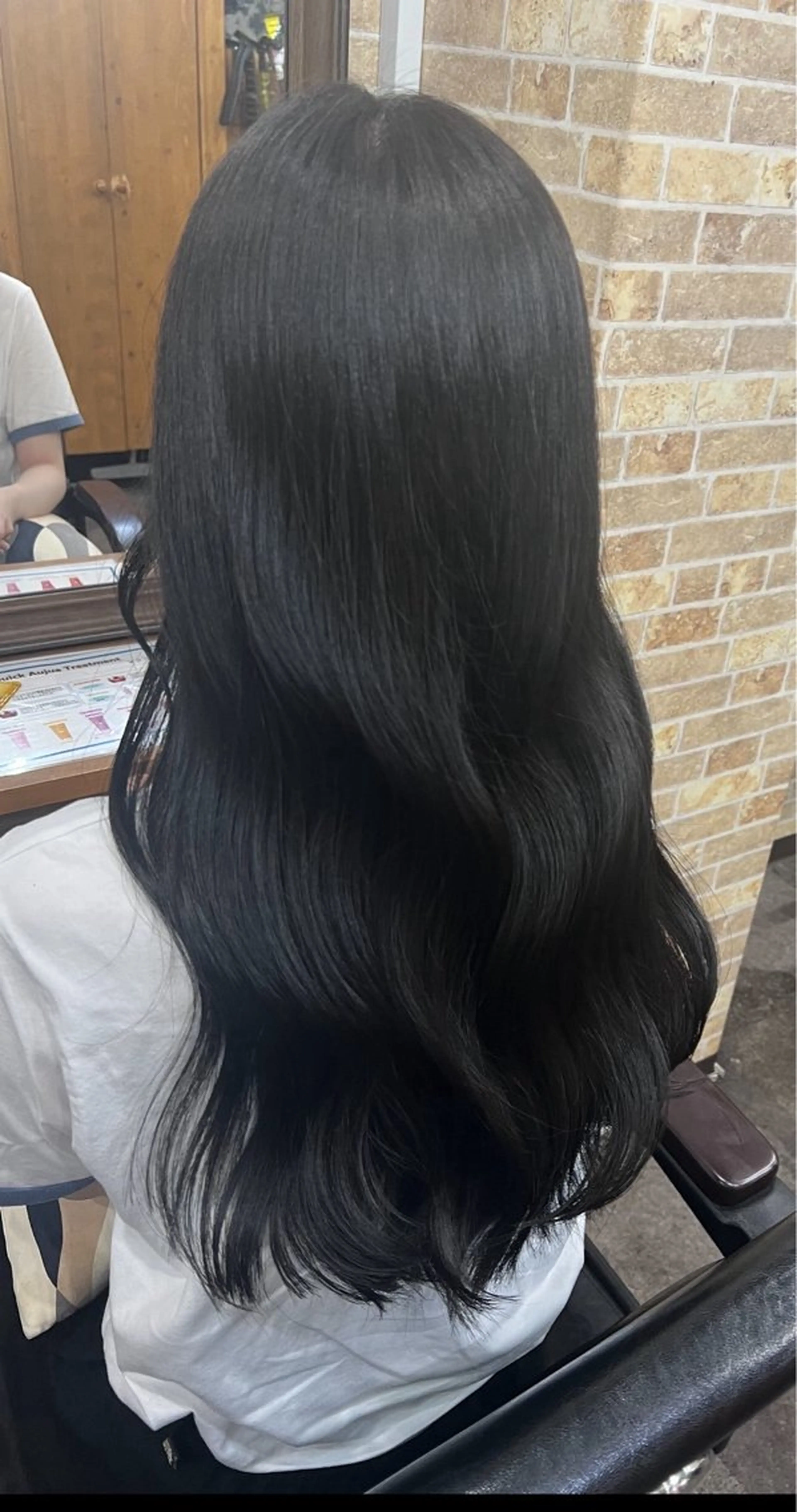 ロング ヘアカラー トリートメント 艶髪×透明感カラー ののかのヘアスタイル