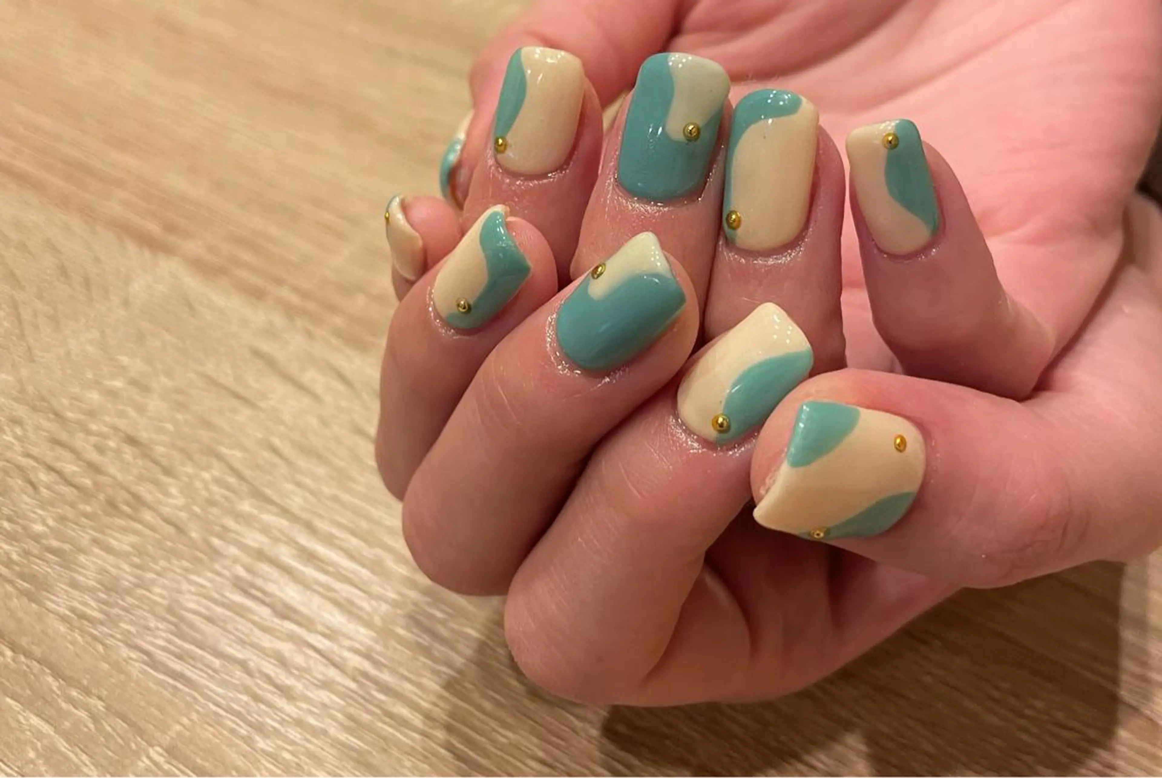 ネイル 持ち込み liberté🫧 新小岩のネイルデザイン