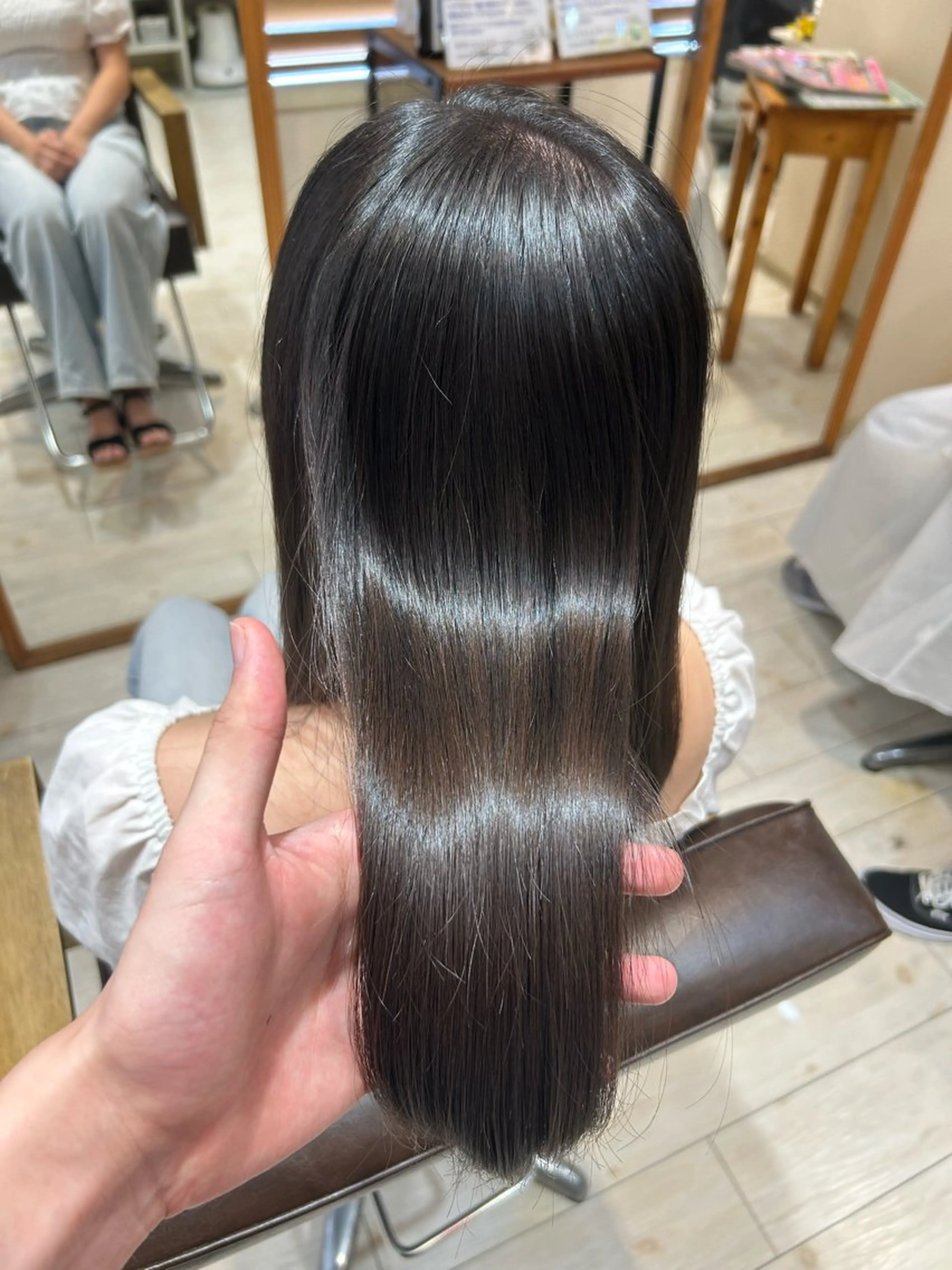 「髪質改善でツヤ髪へ✨️」     ♕髪質改善パールプラチナトリートメント♕の写真