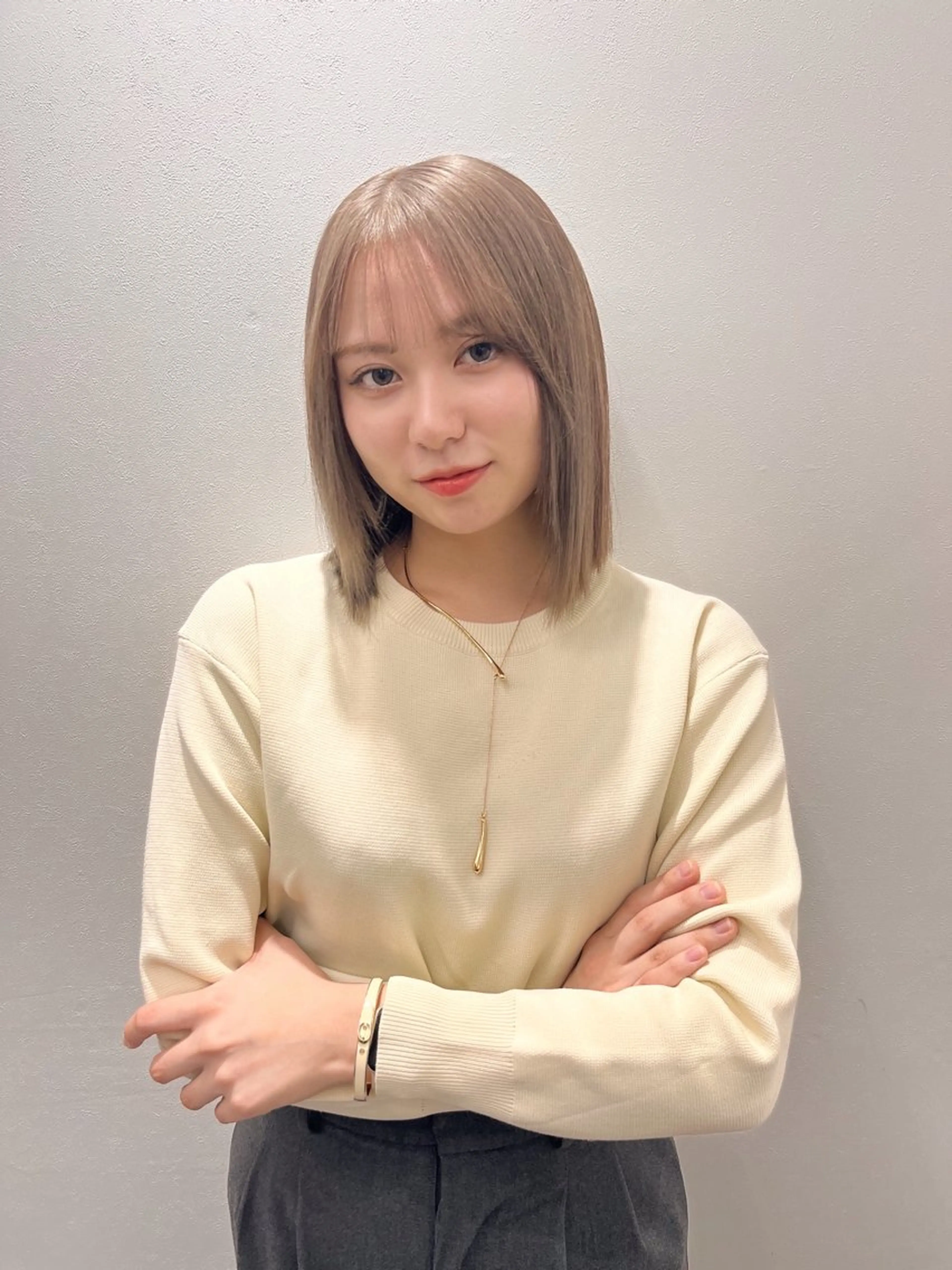 ミディアム 渡邊 ひかるのヘアスタイル